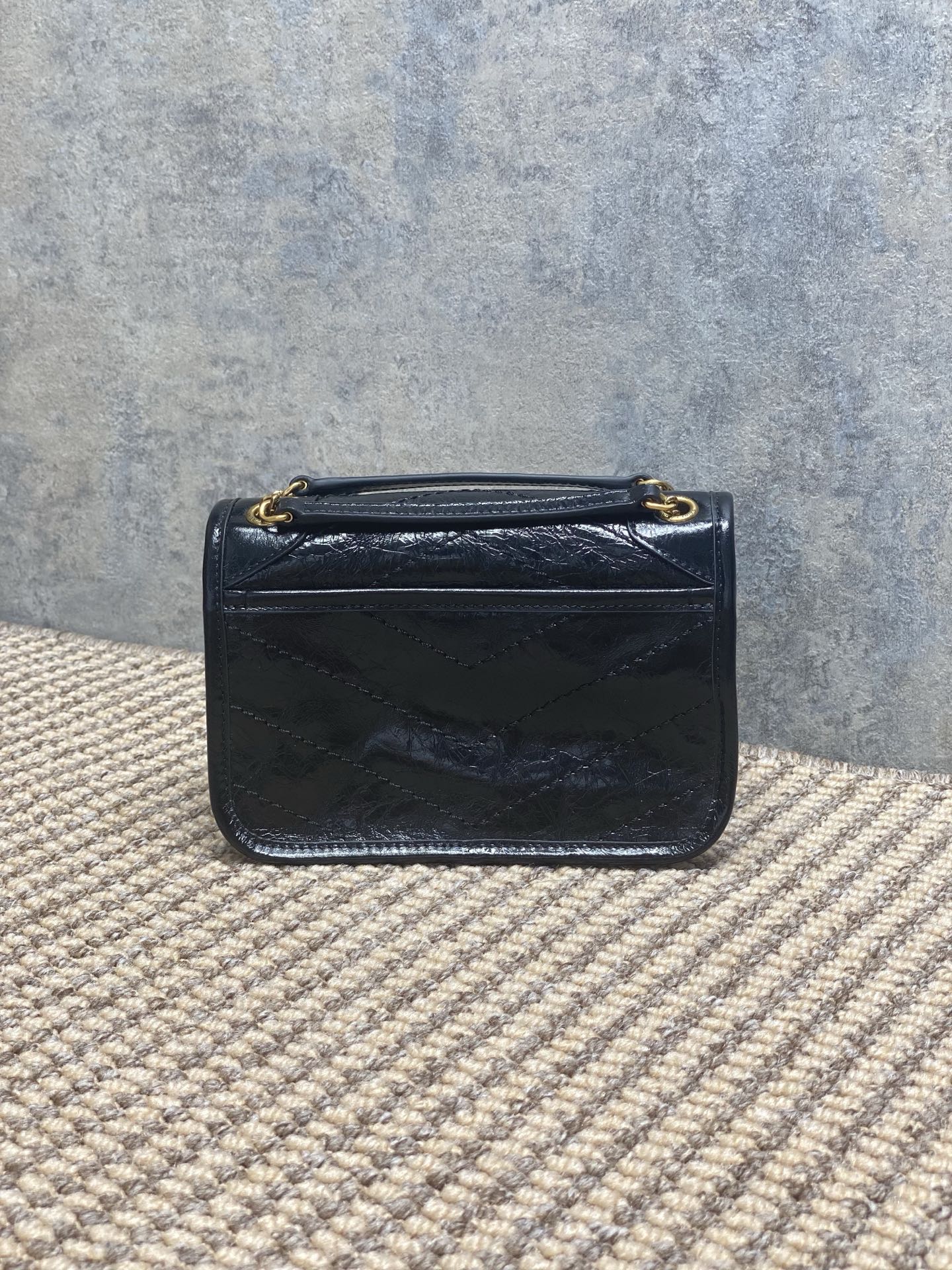 YSL Style Leather Chain Bag Lookbook Reference image 2