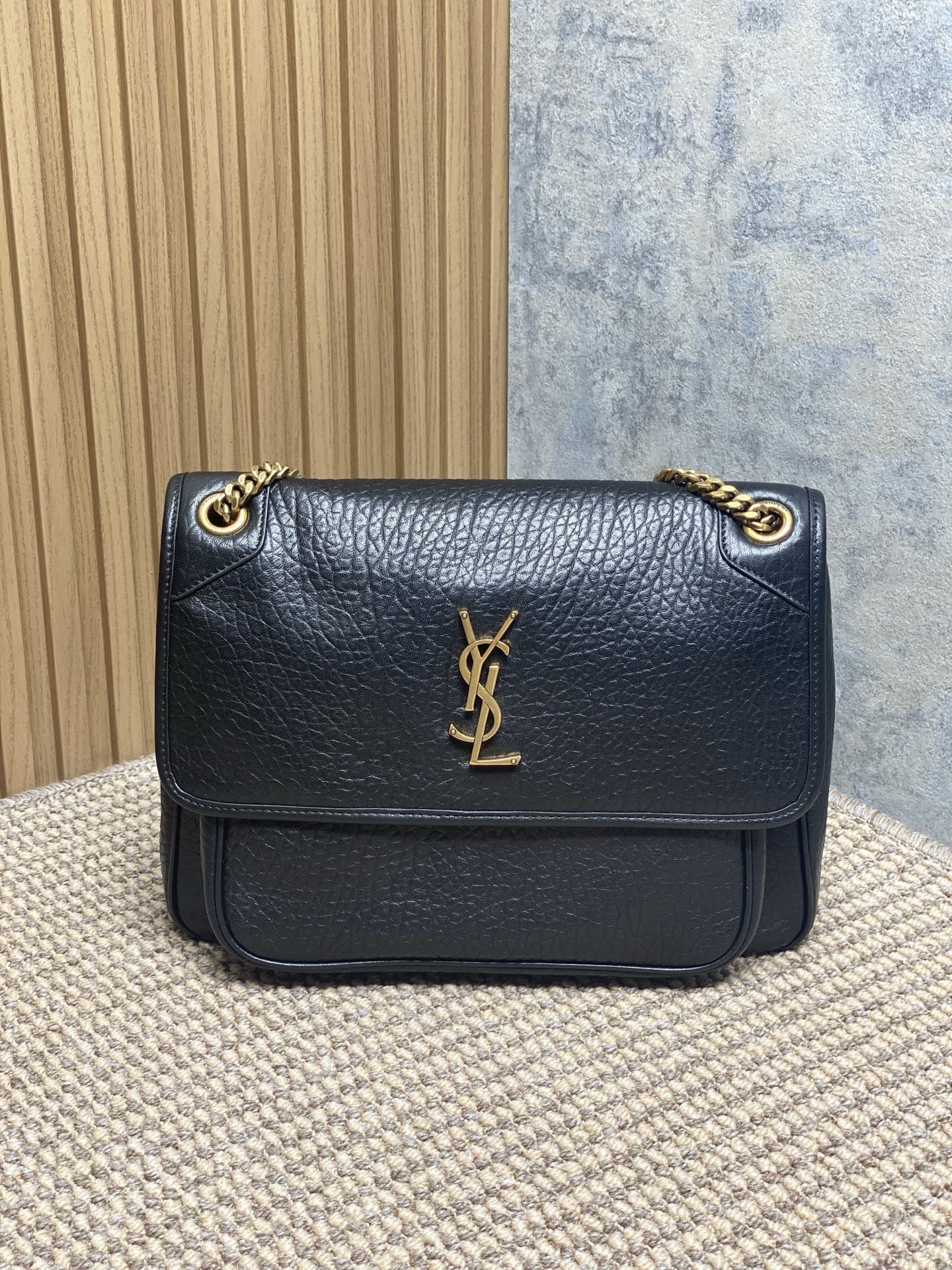 YSL Style Leather Chain Bag Lookbook Reference image 1