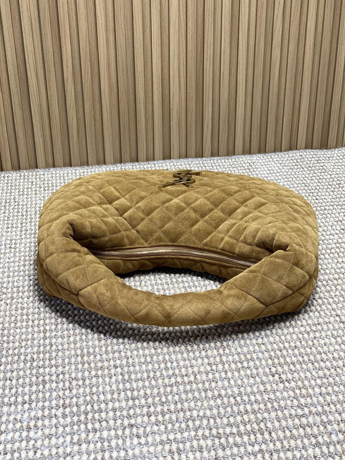 Yves Saint Laurent BABY ICARE Large Quilted Leather Hobo Bag - Caramel 6 i1756455137460 1525 0 3