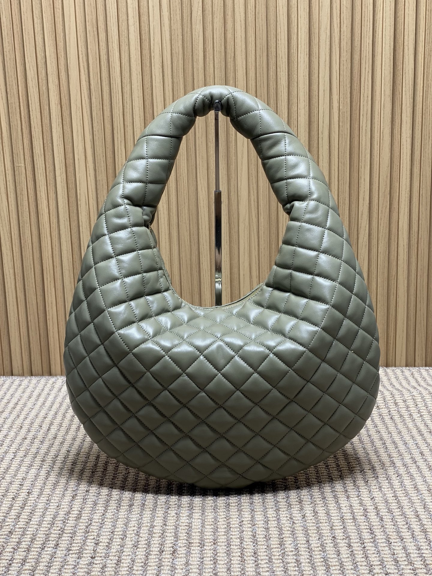 Yves Saint Laurent BABY ICARE Large Hobo Bag in Gray-Green Quilted Leather 4 i1757313627880 1238 0 2