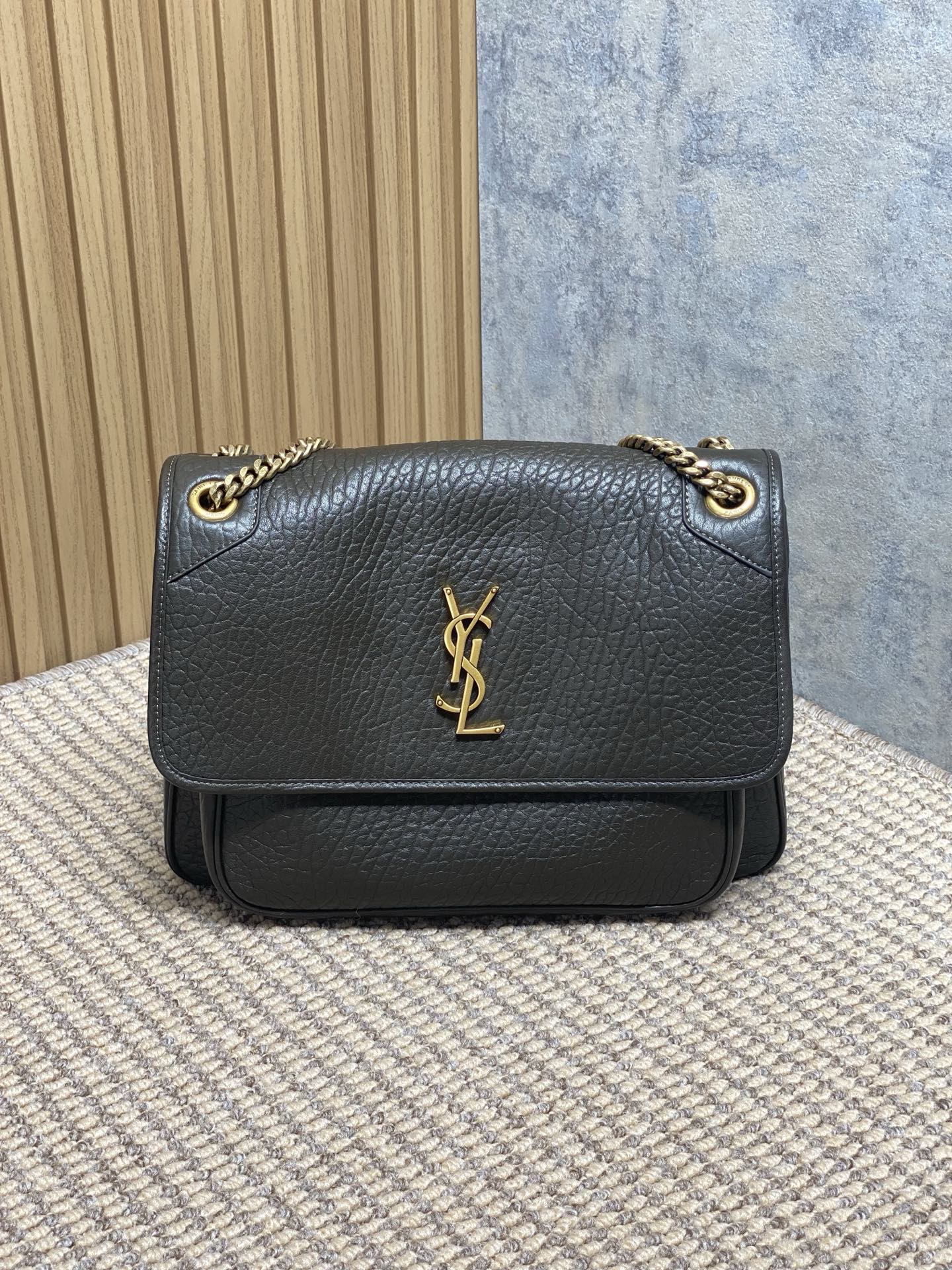 YSL Style Leather Chain Bag Lookbook Reference image 1