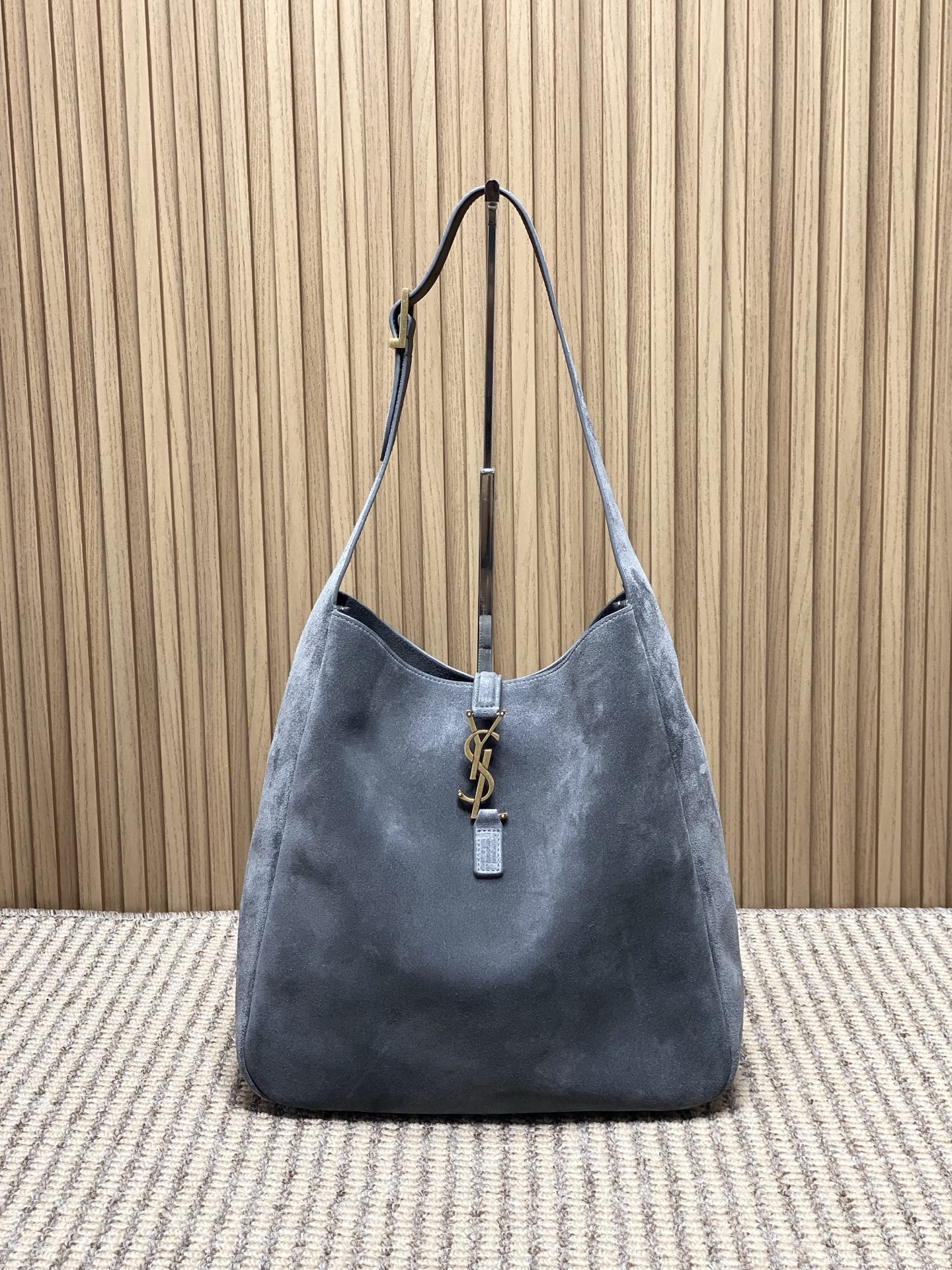 YSL Style Grey Leather Bag Lookbook Reference image 1