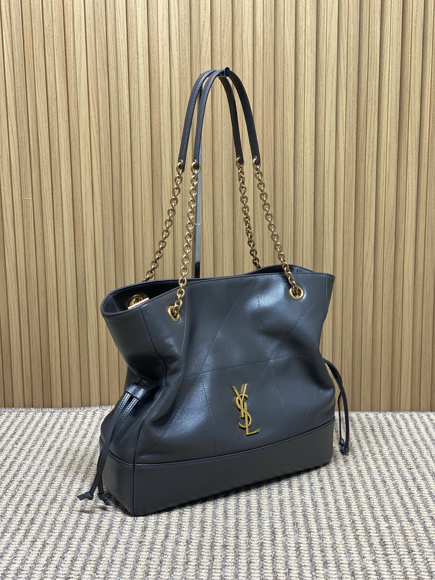 YSL Style Grey Leather Chain Bag Lookbook Reference image 2