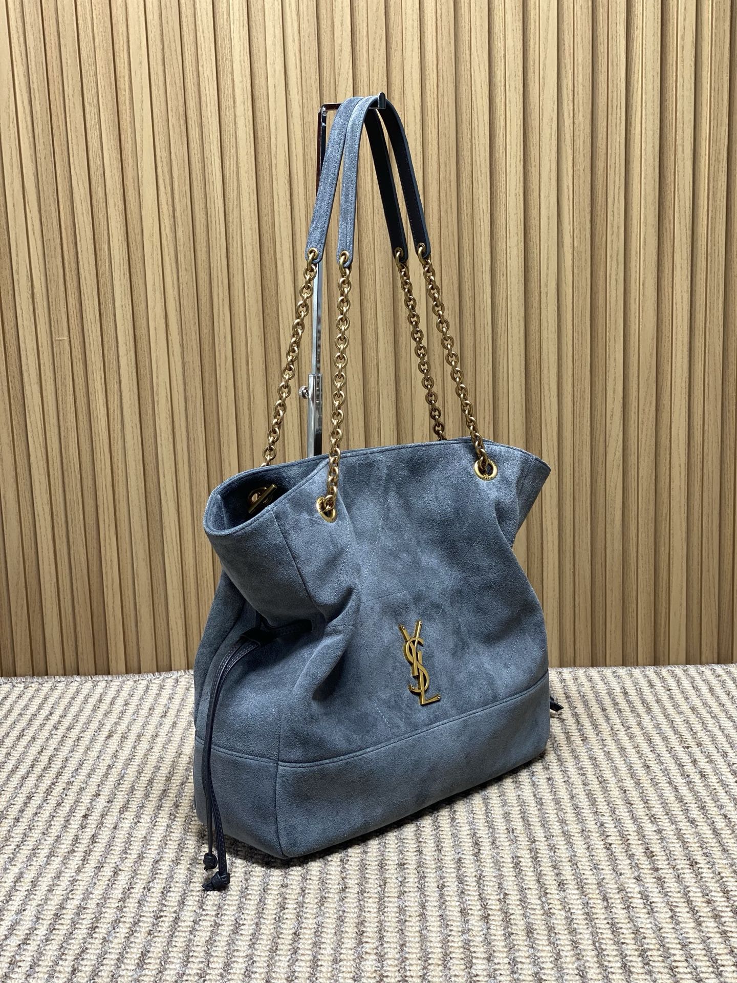 YSL Style Grey Leather Crossbody Bag Lookbook Reference image 2