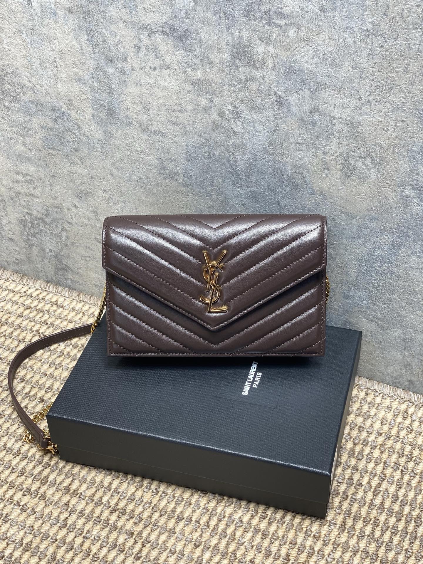 YSL Style Brown Leather Chain Bag Lookbook Reference image 2