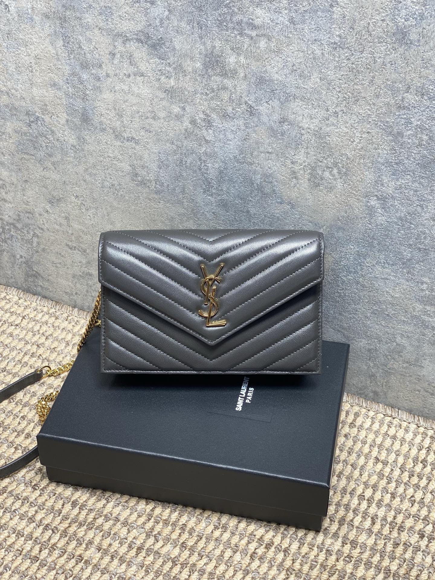 YSL Style Grey Leather Chain Bag Lookbook Reference image 2