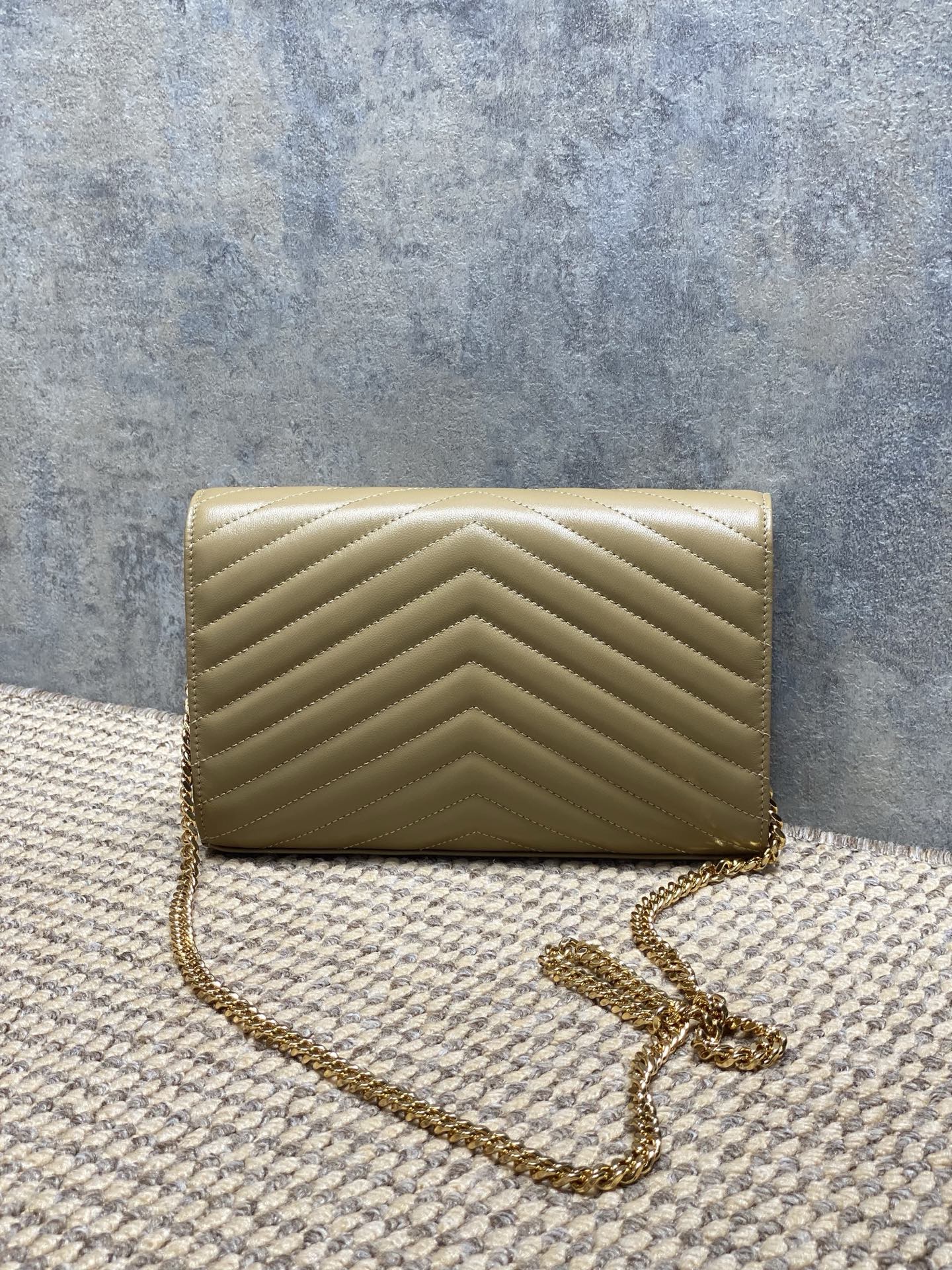 YSL Style Beige Leather Clutch Lookbook Reference image 2