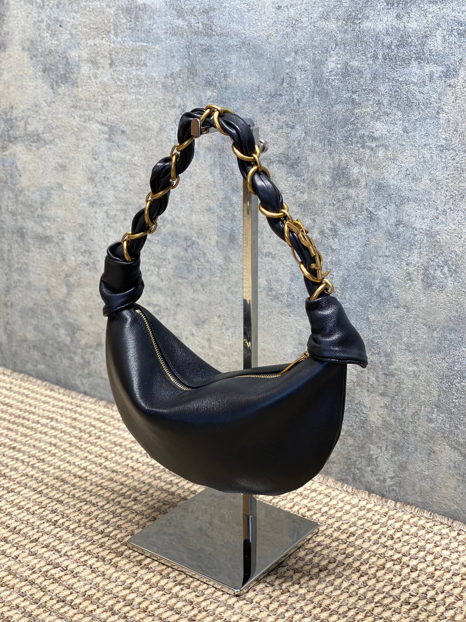 YSL Style Black Leather Top Handle Bag style reference detail image 2 from source 763194