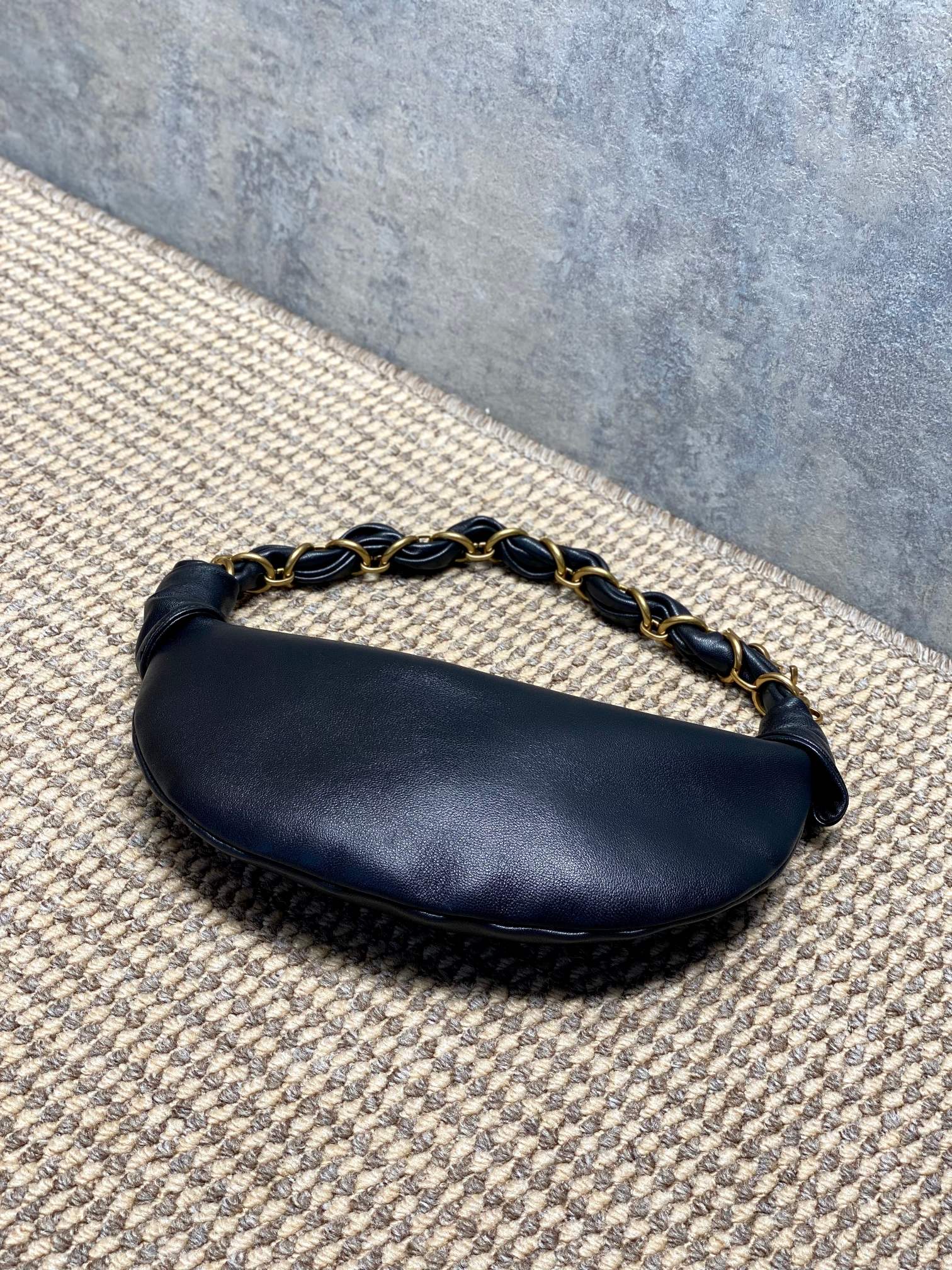 YSL Style Black Leather Top Handle Bag style reference detail image 4 from source 763194