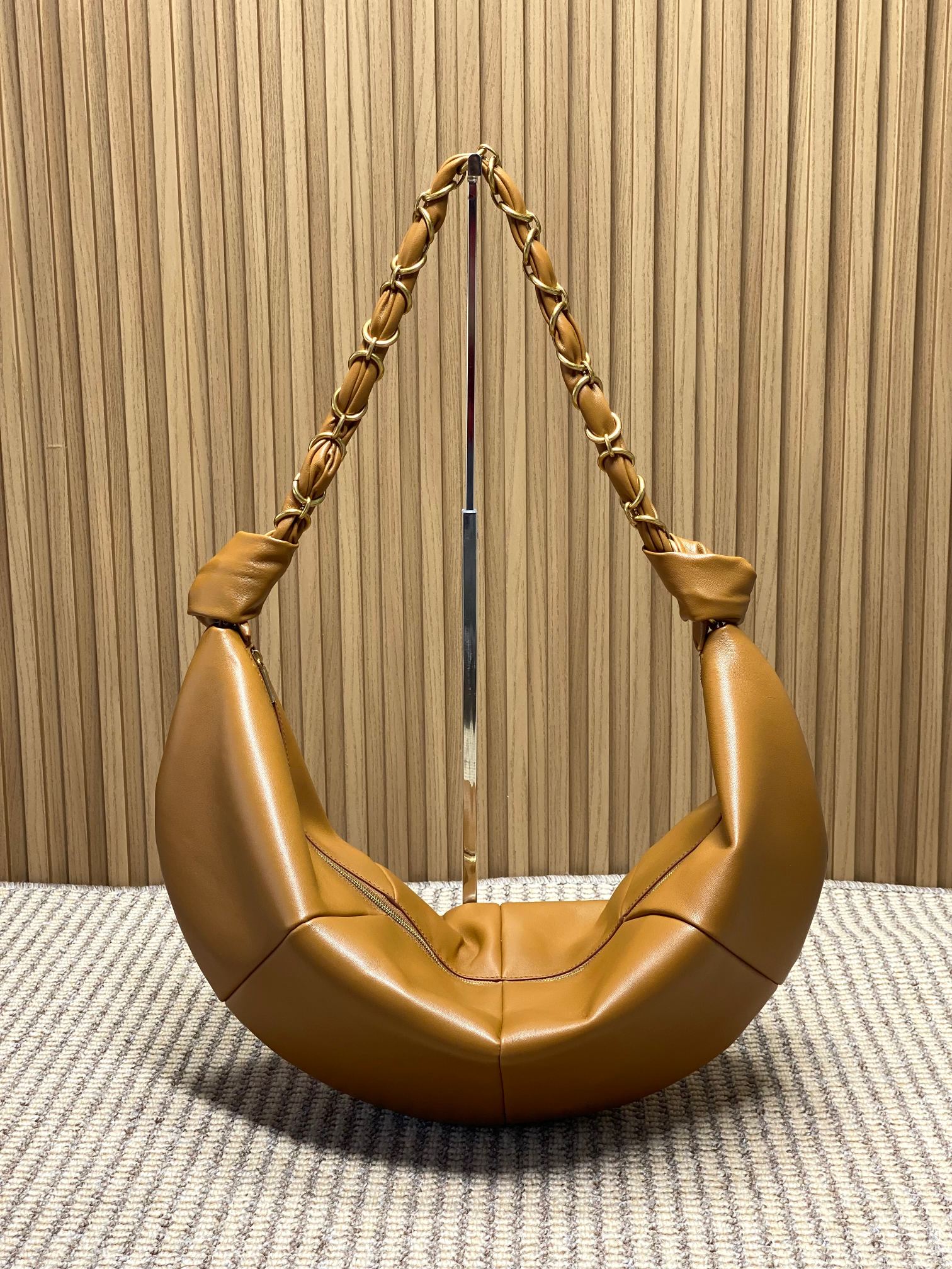 YSL Style Leather Crossbody Bag style reference detail image 3 from source 763181