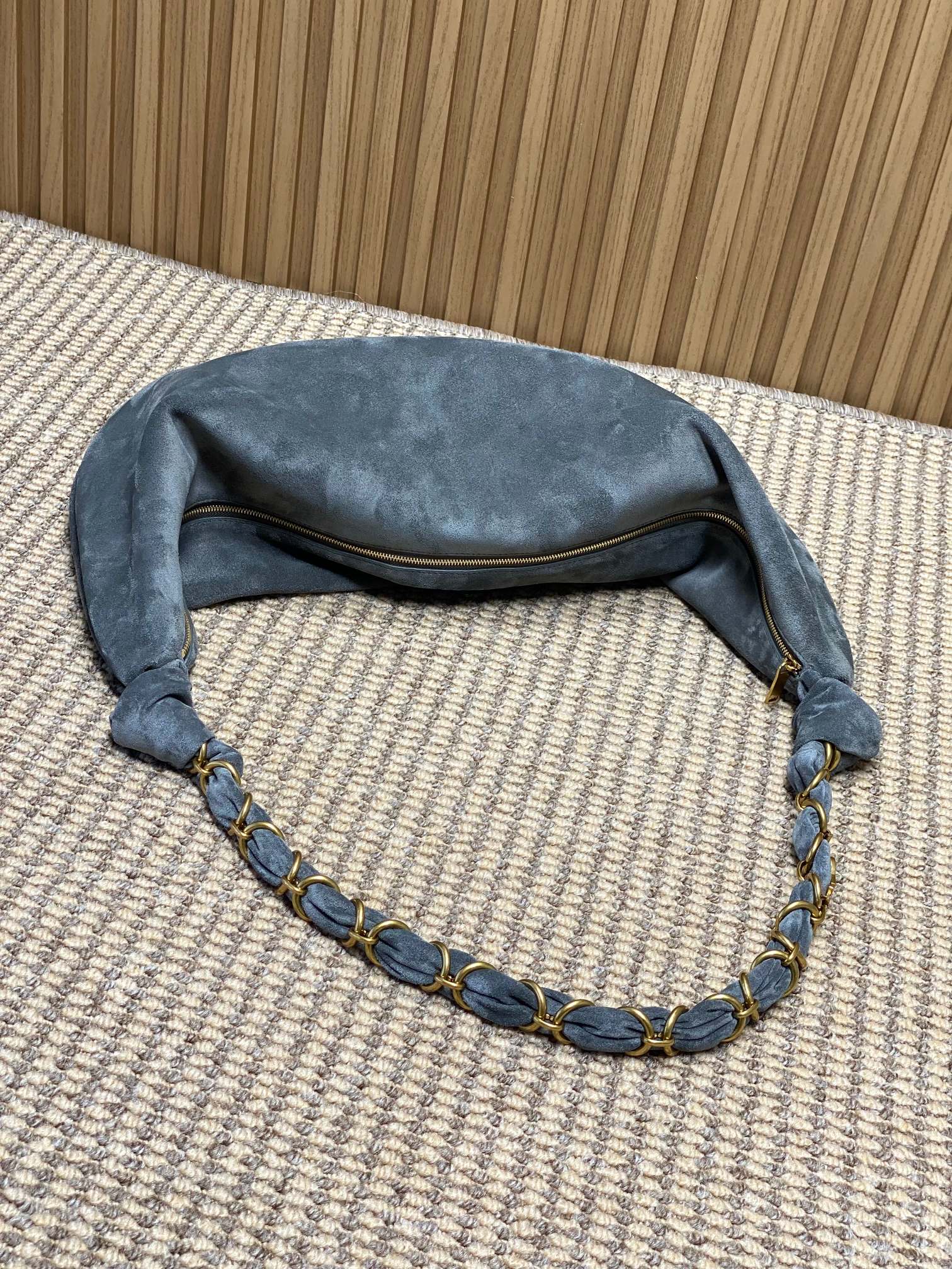 YSL Style Grey Leather Crossbody Bag style reference detail image 5 from source 763186