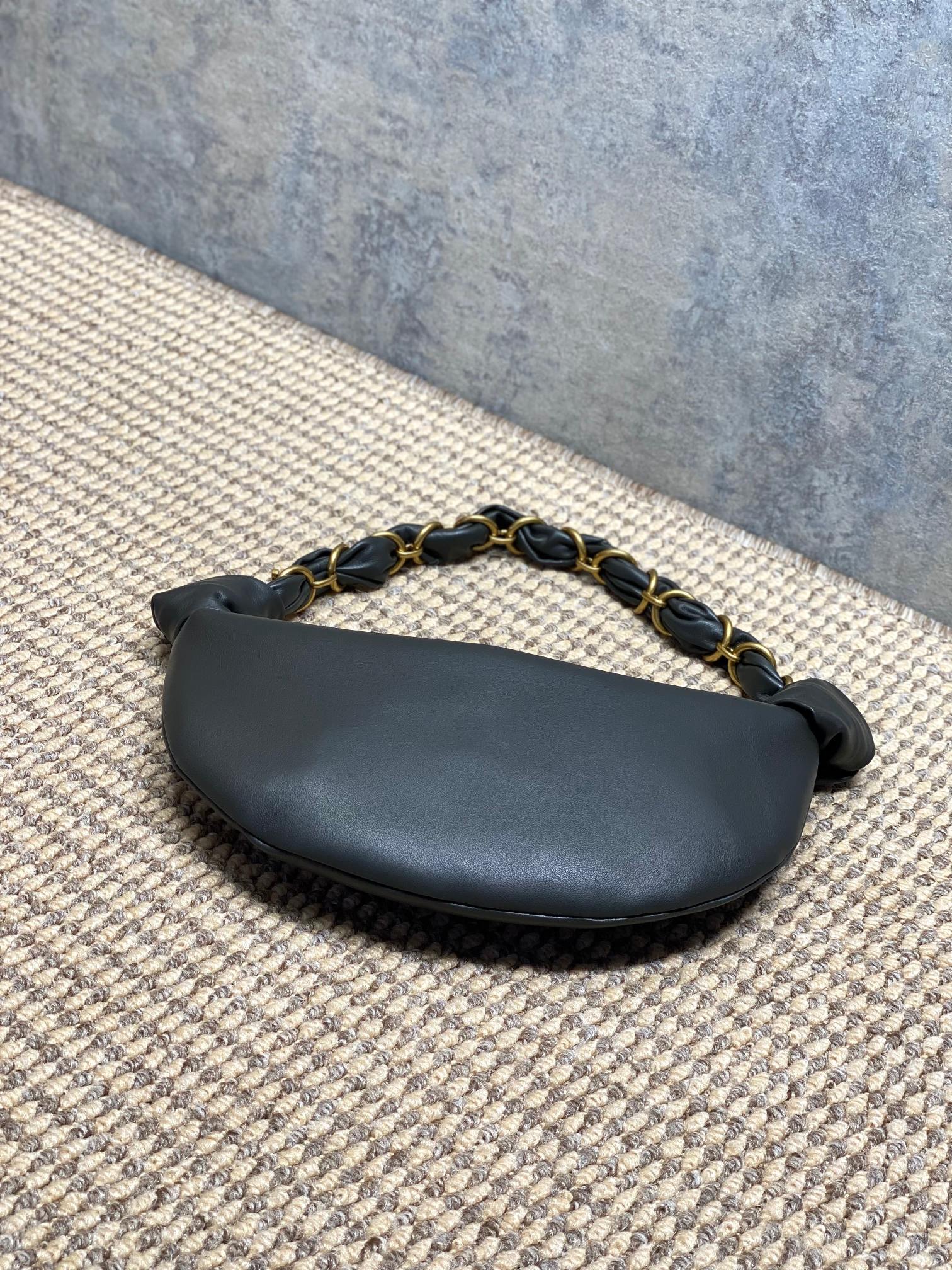 YSL Style Black Leather Top Handle Bag style reference detail image 4 from source 763190