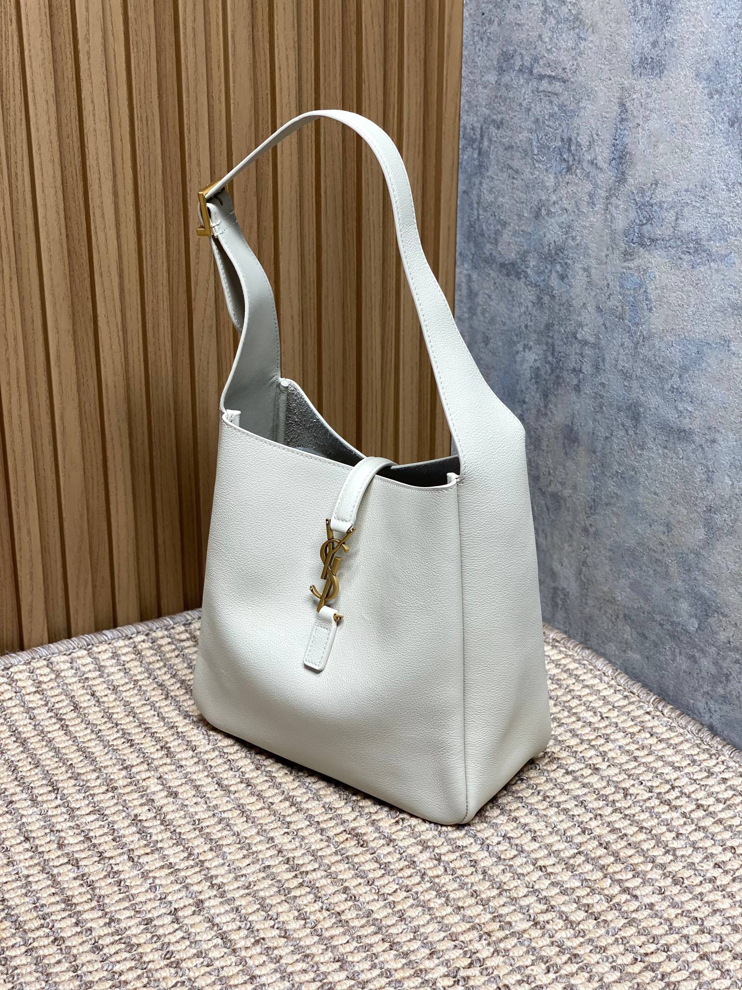 YSL Style White Leather Hobo Bag Lookbook Reference image 2