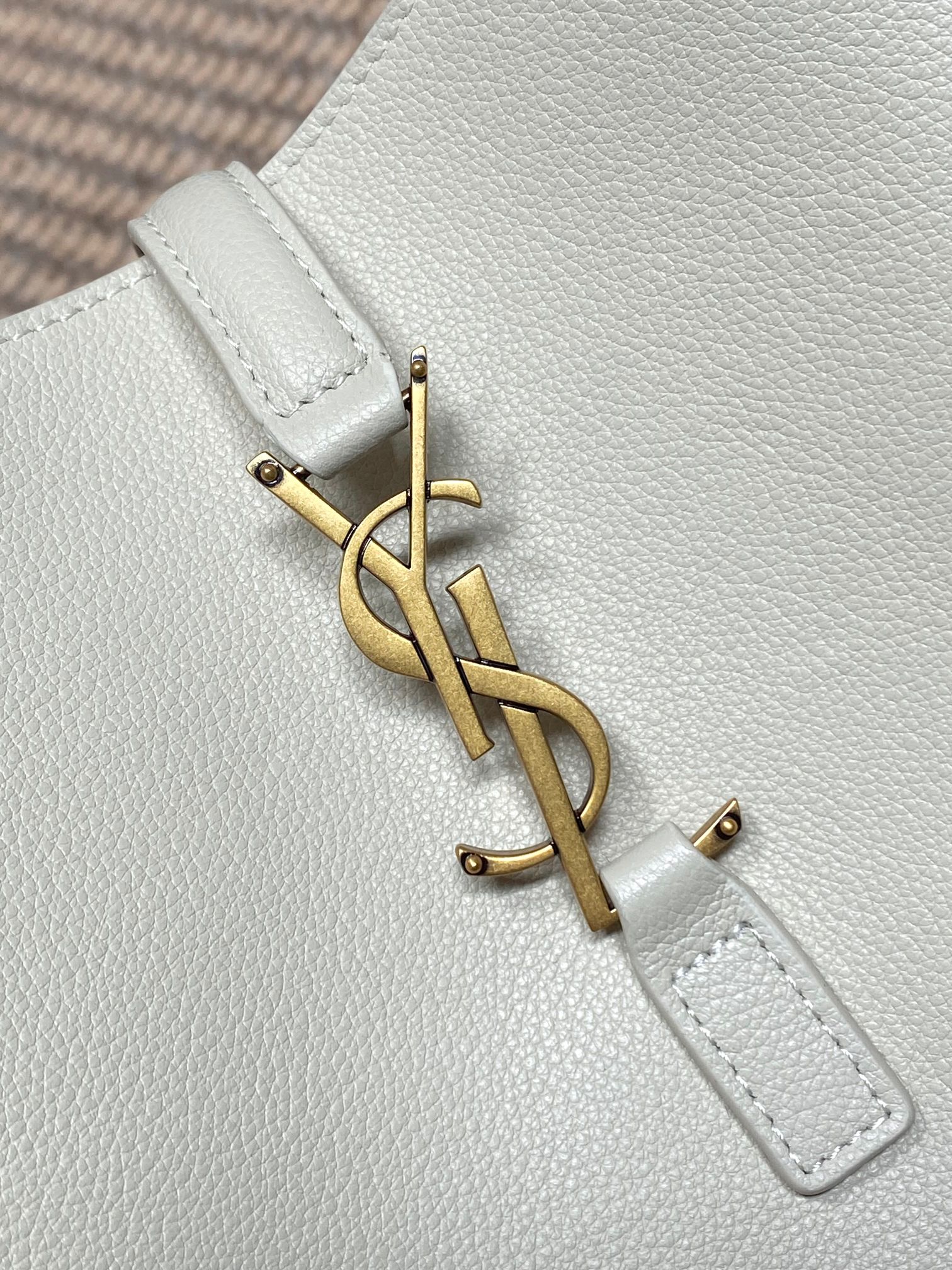 YSL Style White Leather Hobo Bag style reference detail image 6 from source 763078