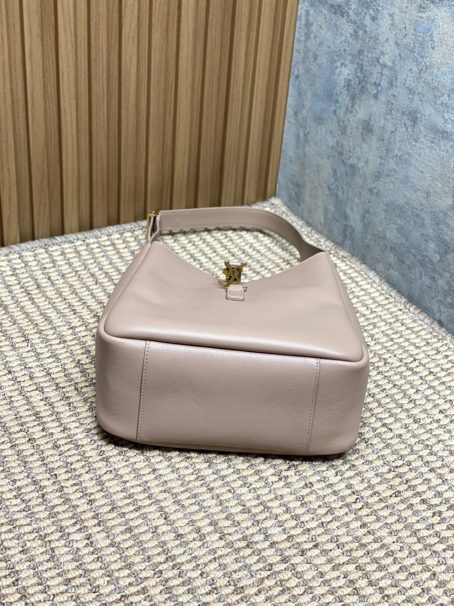 YSL Style Pink Leather Hobo Bag style reference detail image 4 from source 763079