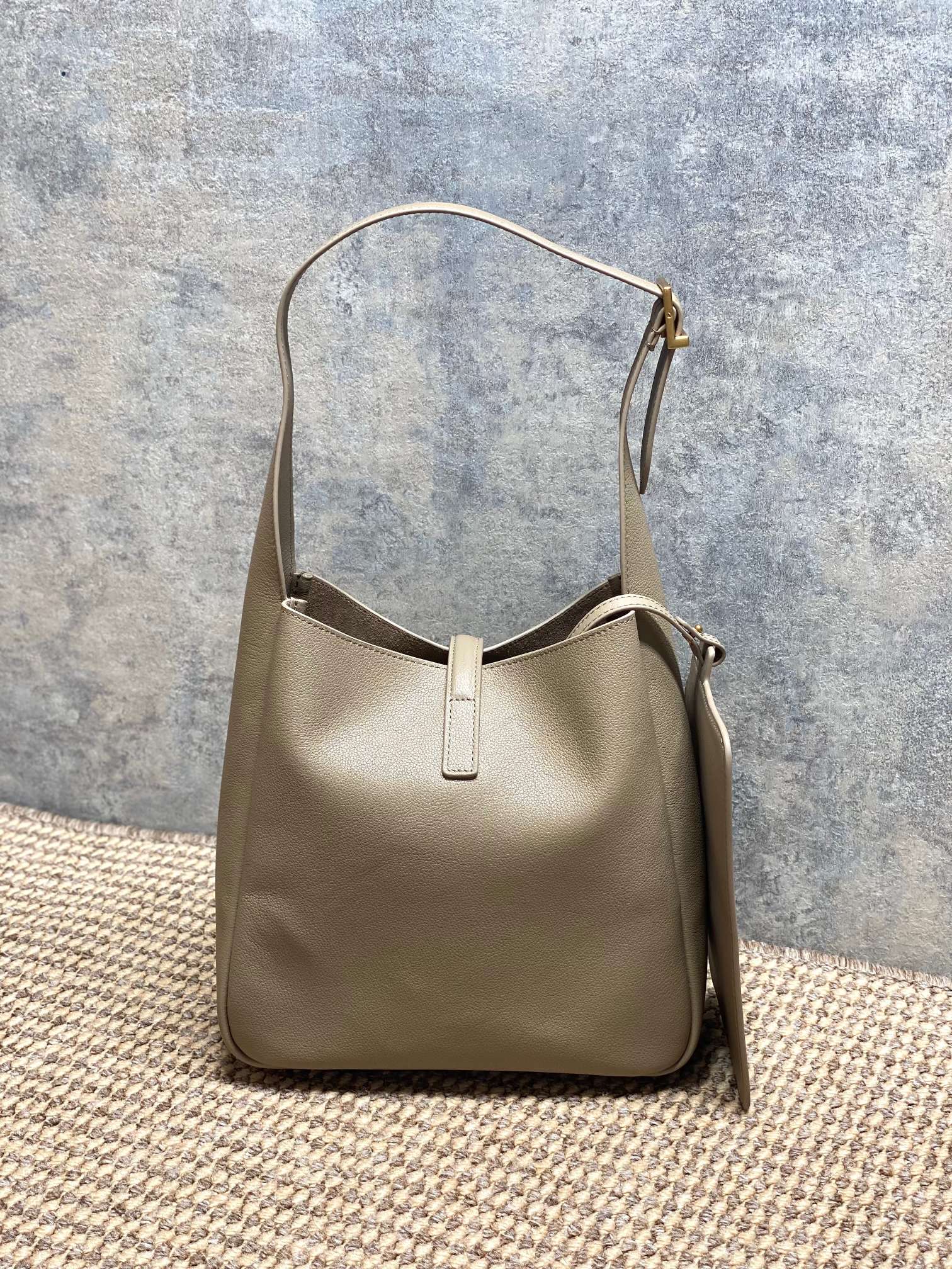 YSL Style Leather Hobo Bag style reference detail image 3 from source 770778
