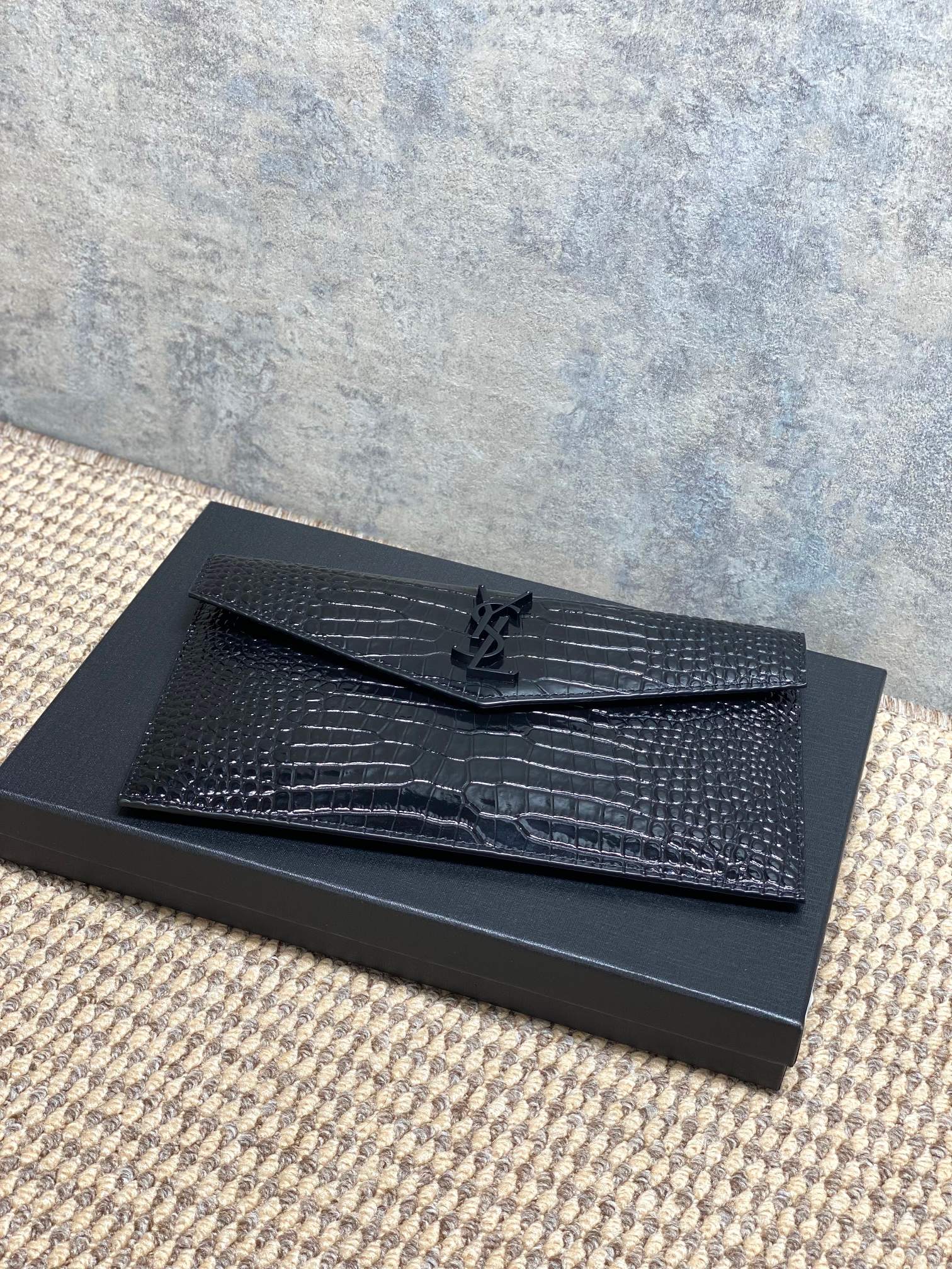 YSL Style Black Leather Clutch Bags detail image 3 from source 770850