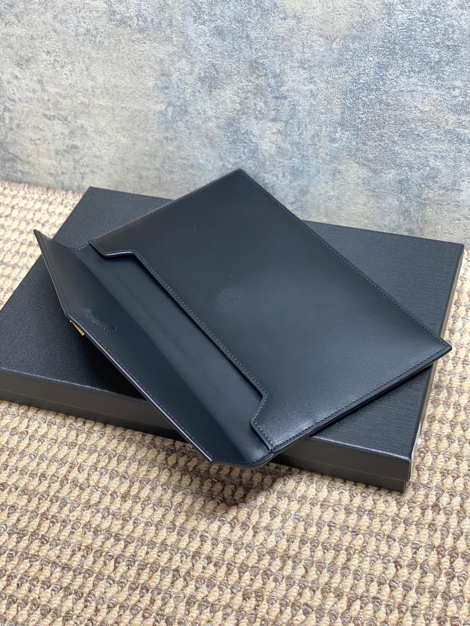 YSL Style Black Leather Clutch Bags detail image 7 from source 770844