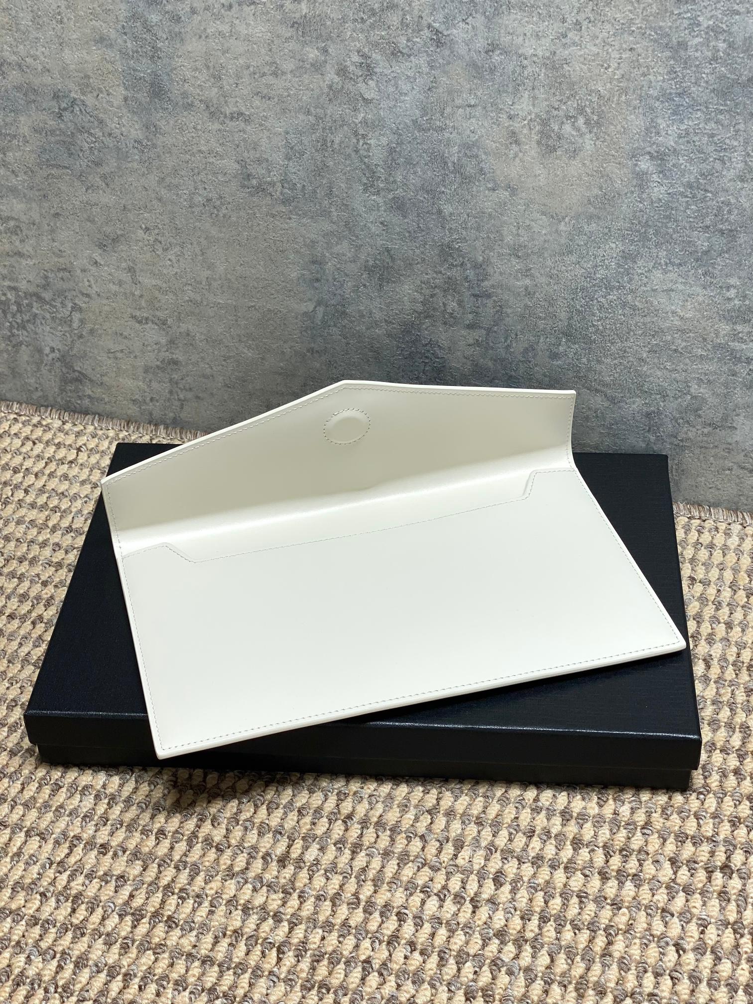 YSL Style Black Leather Clutch Bags detail image 6 from source 770843