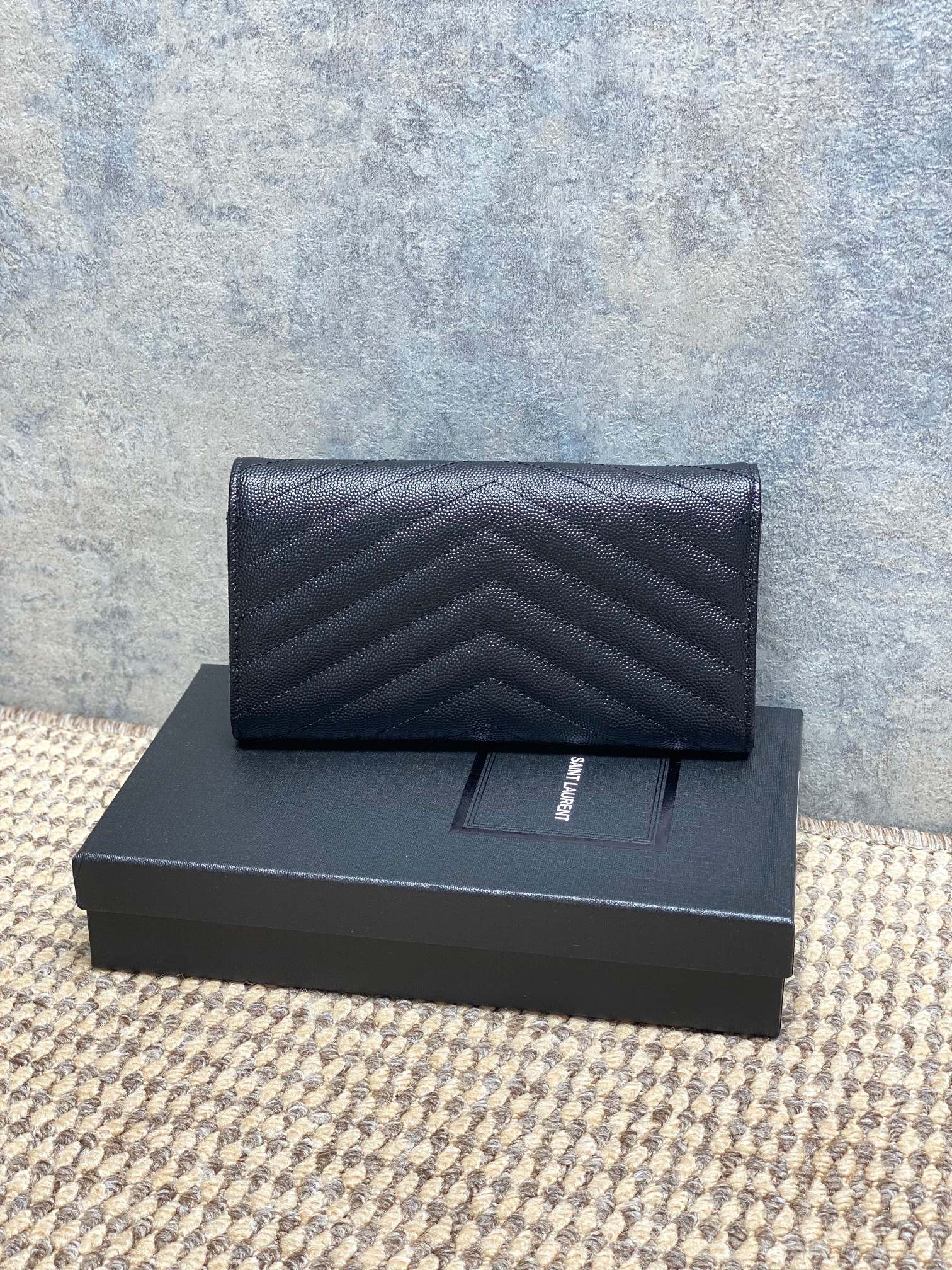 YSL Style Black Leather Wallet Bags detail image 2 from source 770841