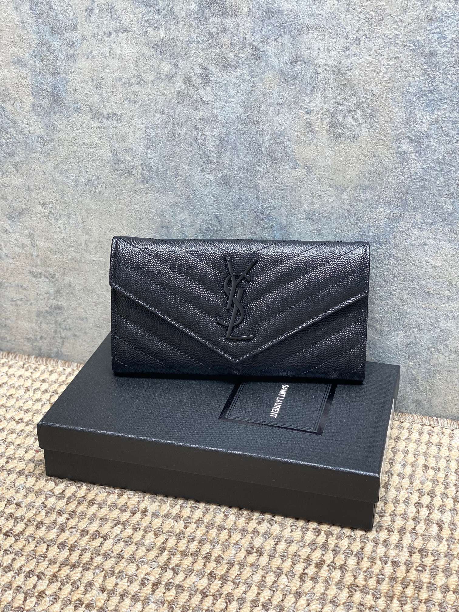 YSL Style Black Leather Wallet Bags detail image 1 from source 770841