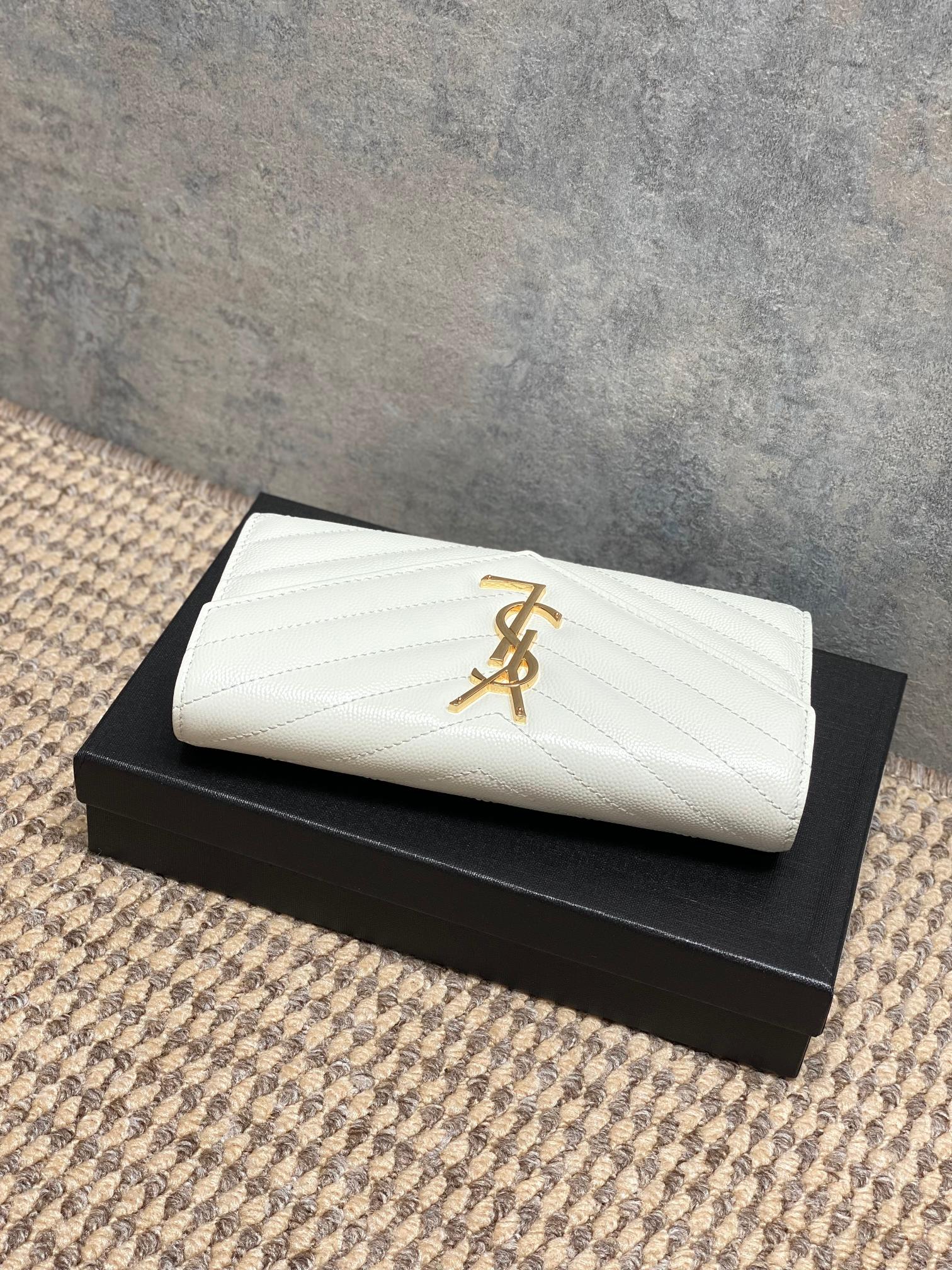 YSL Style Leather Wallet Bags detail image 4 from source 770837