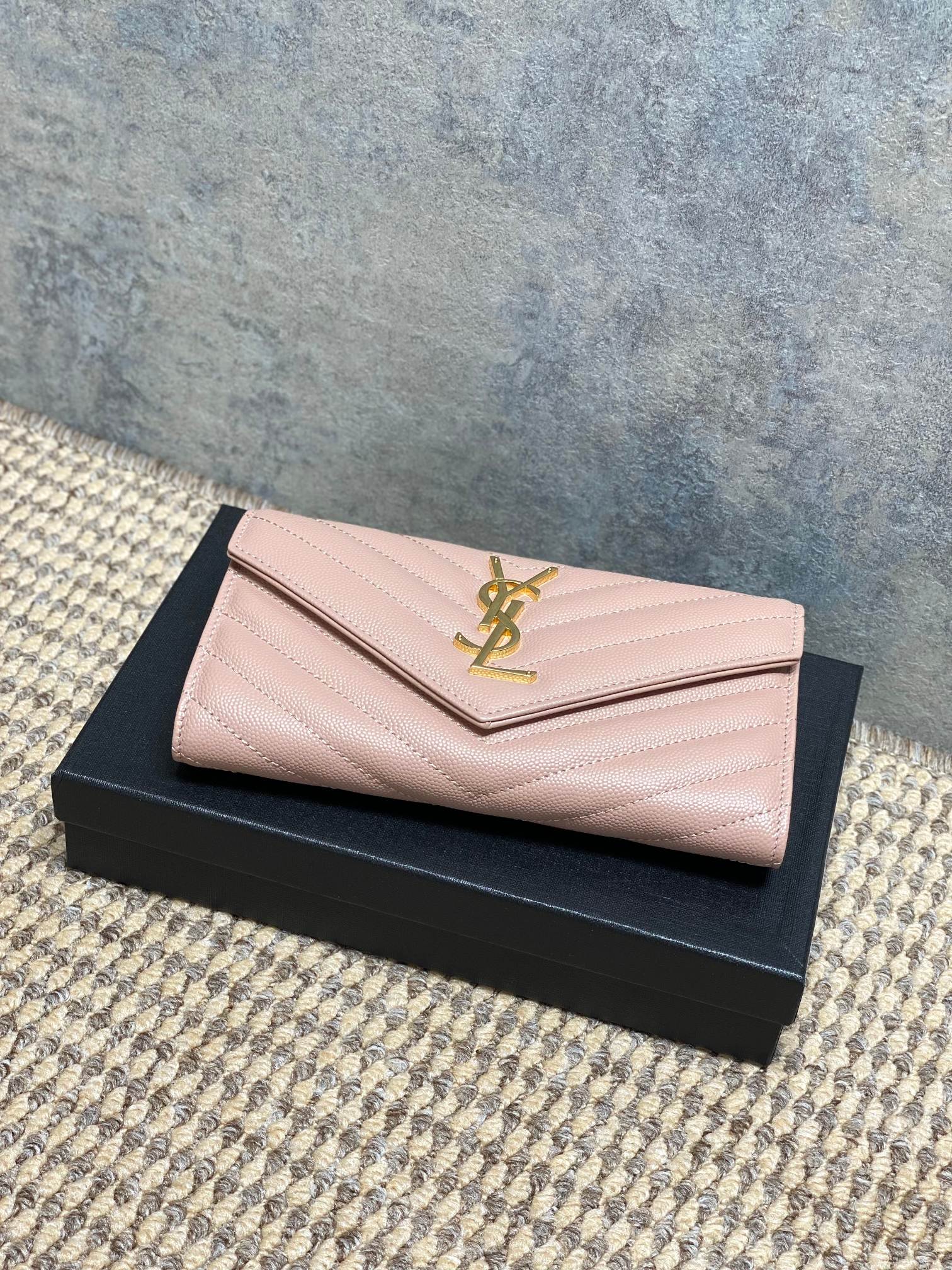 YSL Style Leather Wallet Bags detail image 3 from source 770839