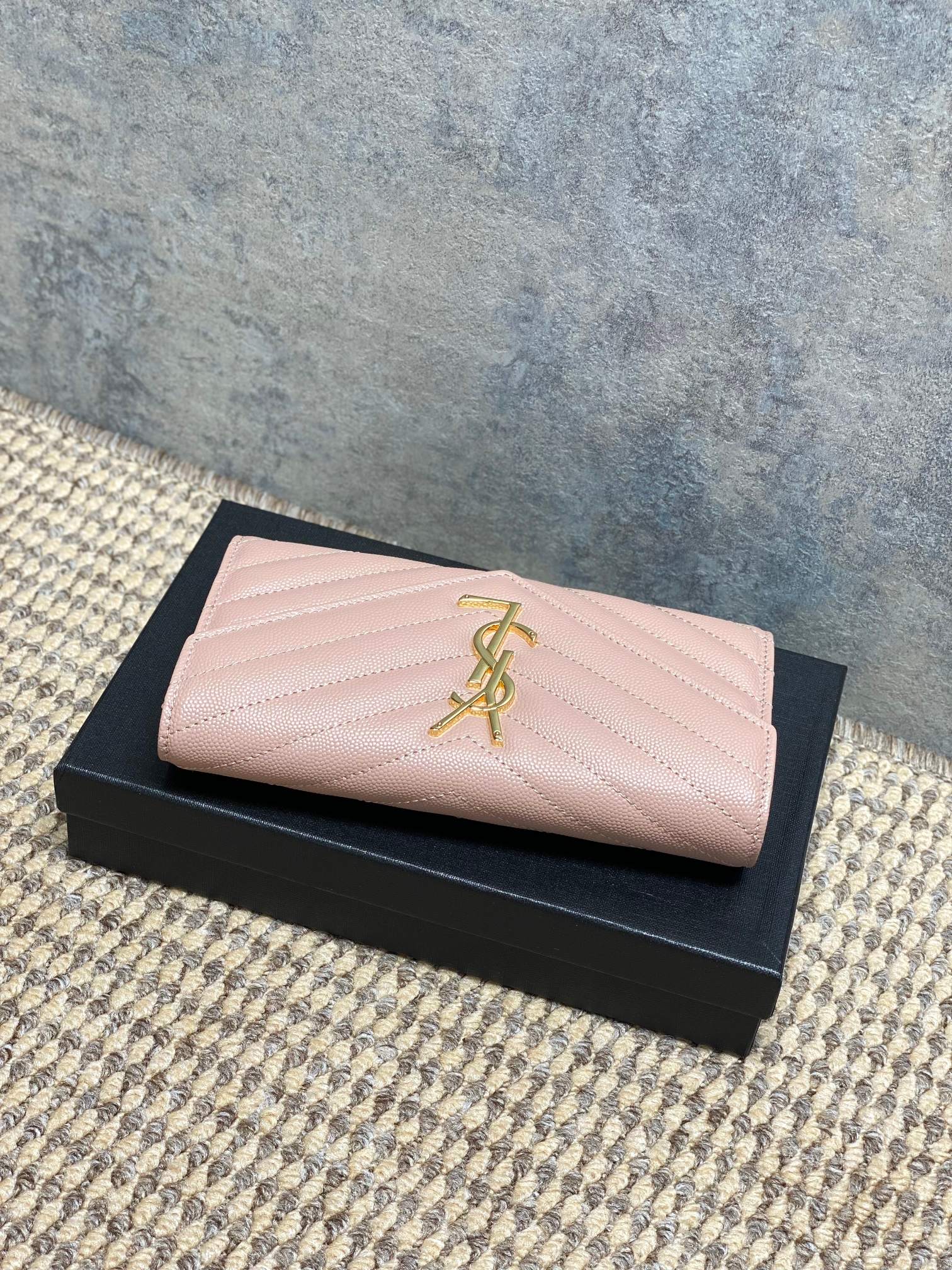 YSL Style Leather Wallet Bags detail image 4 from source 770839