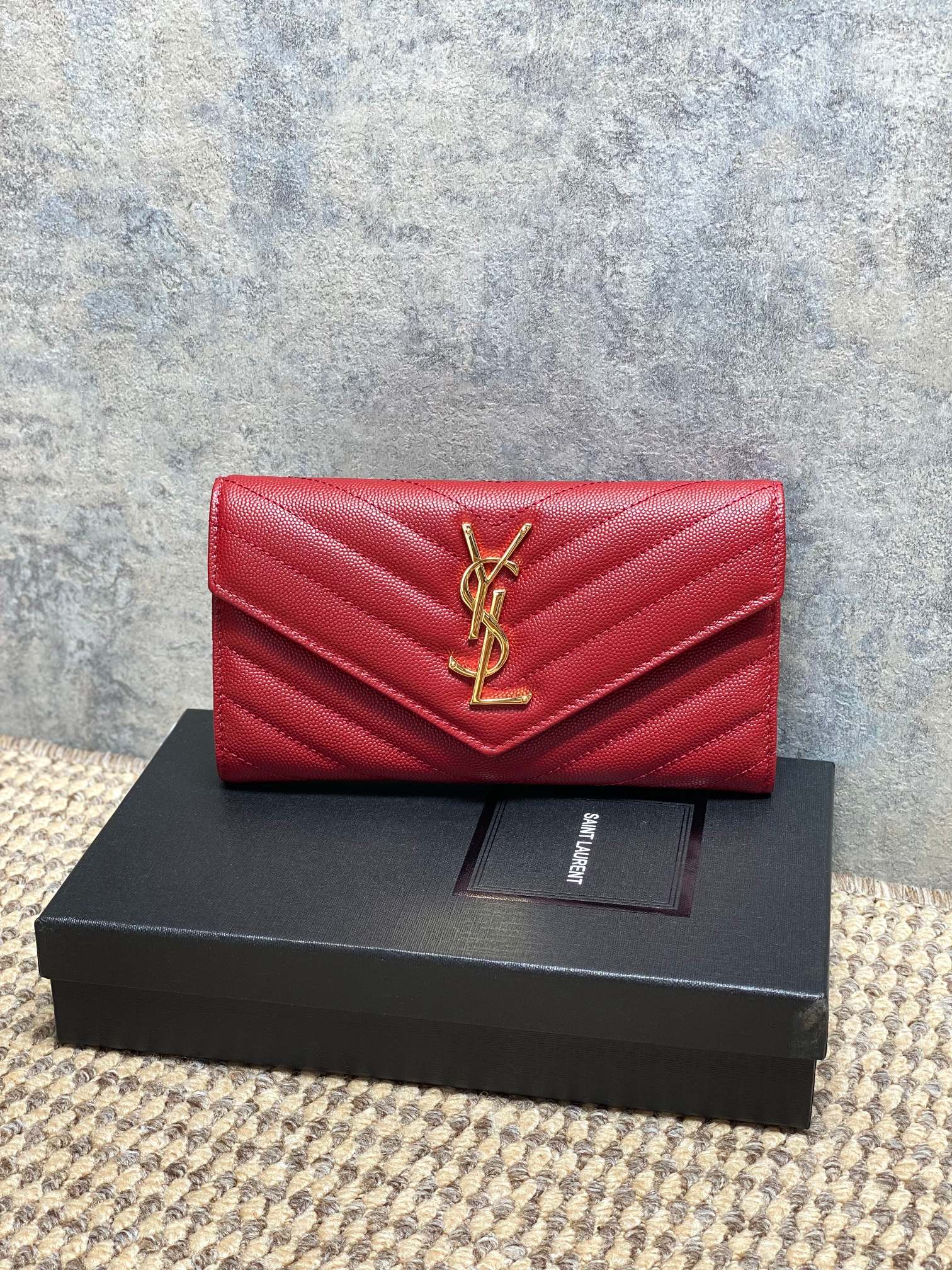 YSL Style Leather Wallet Bags detail image 1 from source 770840