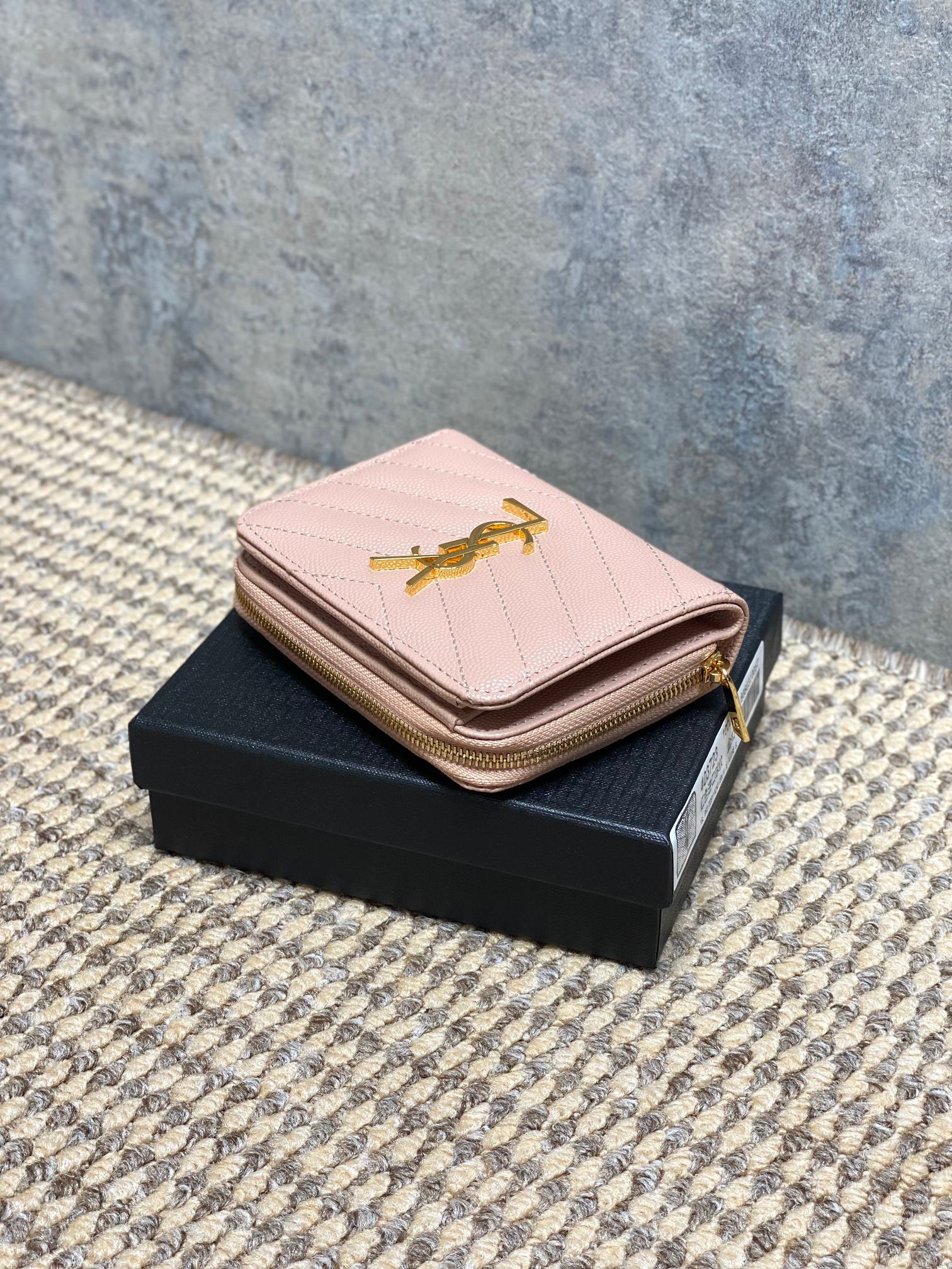 YSL Style Leather Wallet Bags detail image 5 from source 770825