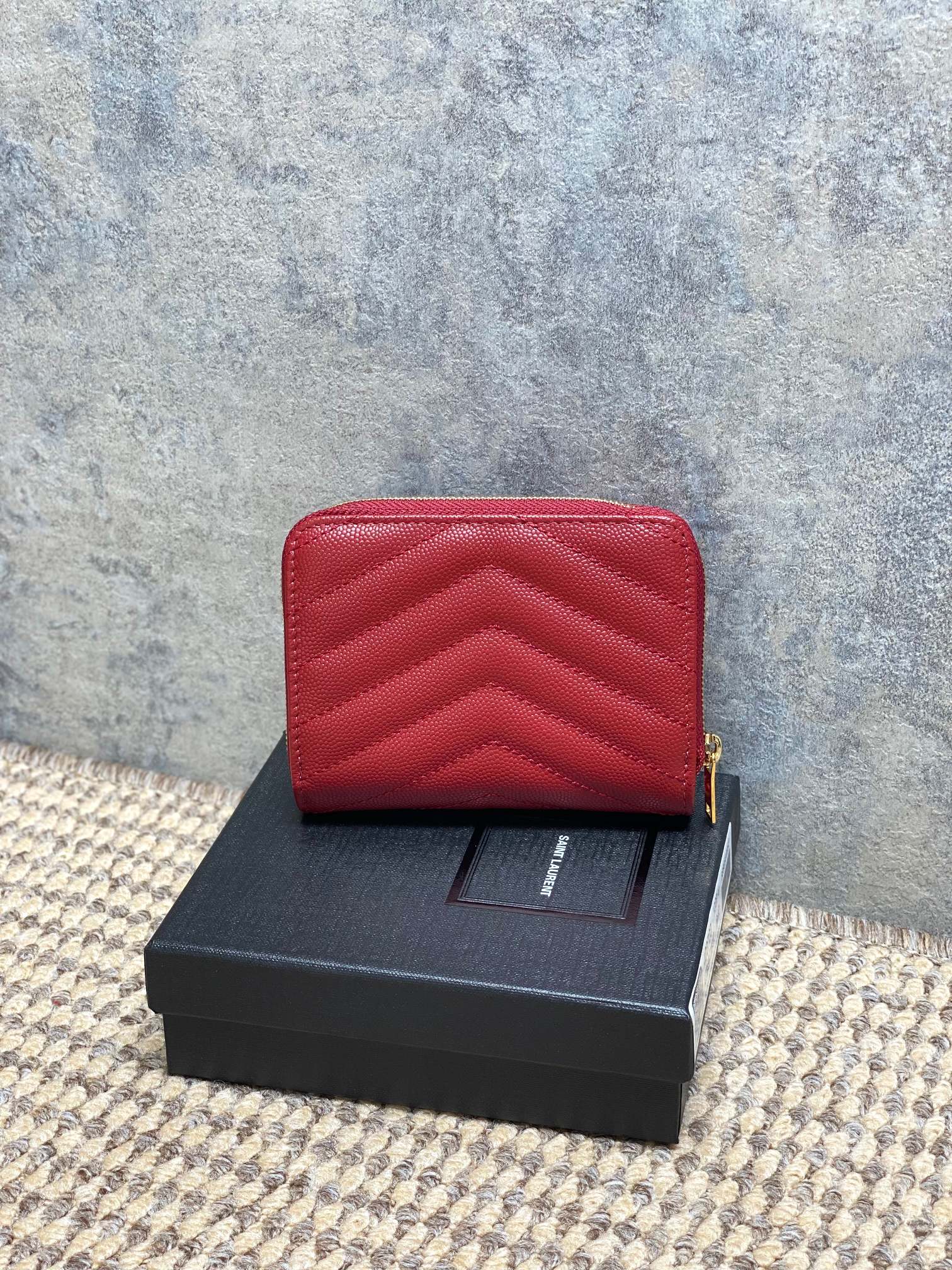 YSL Style Leather Wallet Bags detail image 2 from source 770828