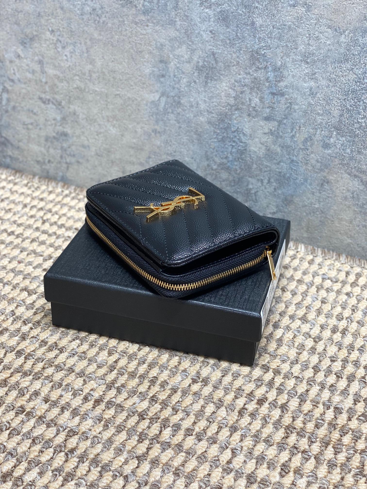 YSL Style Leather Wallet Bags detail image 5 from source 770831