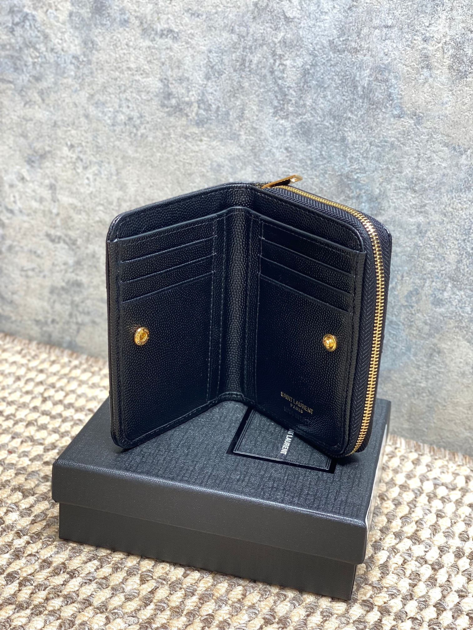 YSL Style Leather Wallet Bags detail image 6 from source 770831