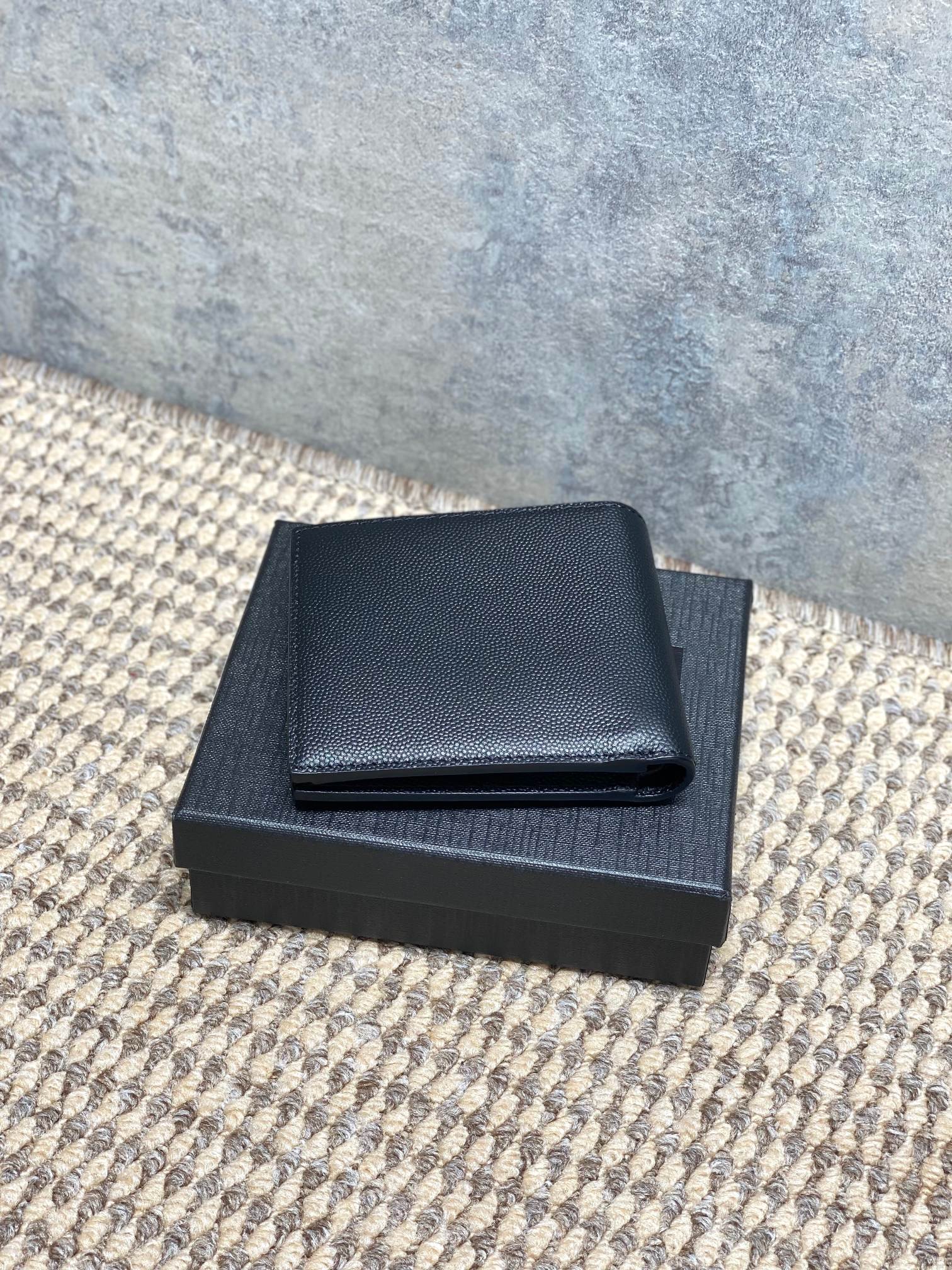 YSL Style Black Leather Wallet Bags detail image 4 from source 770836