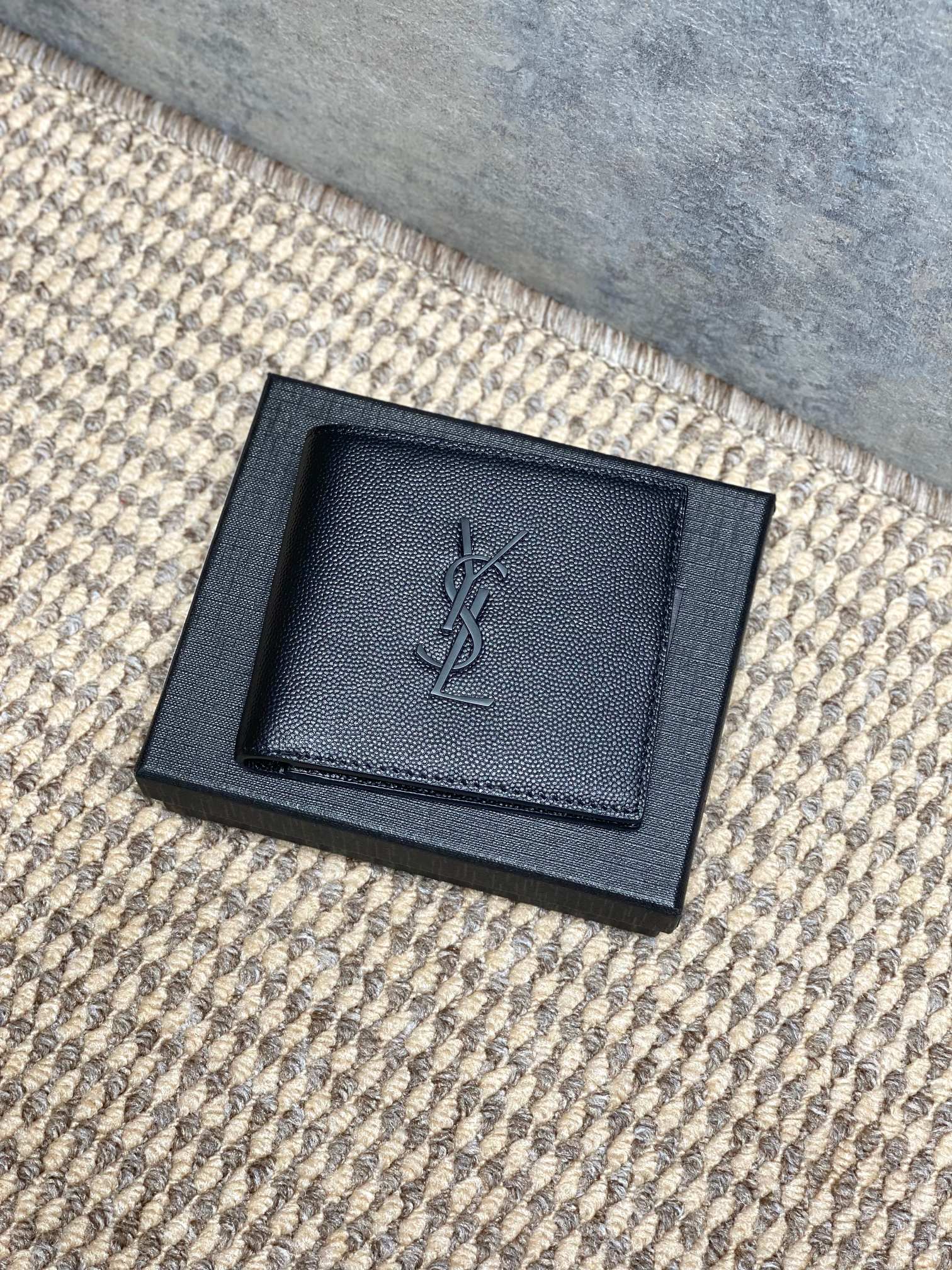 YSL Style Black Leather Wallet Bags detail image 3 from source 770836