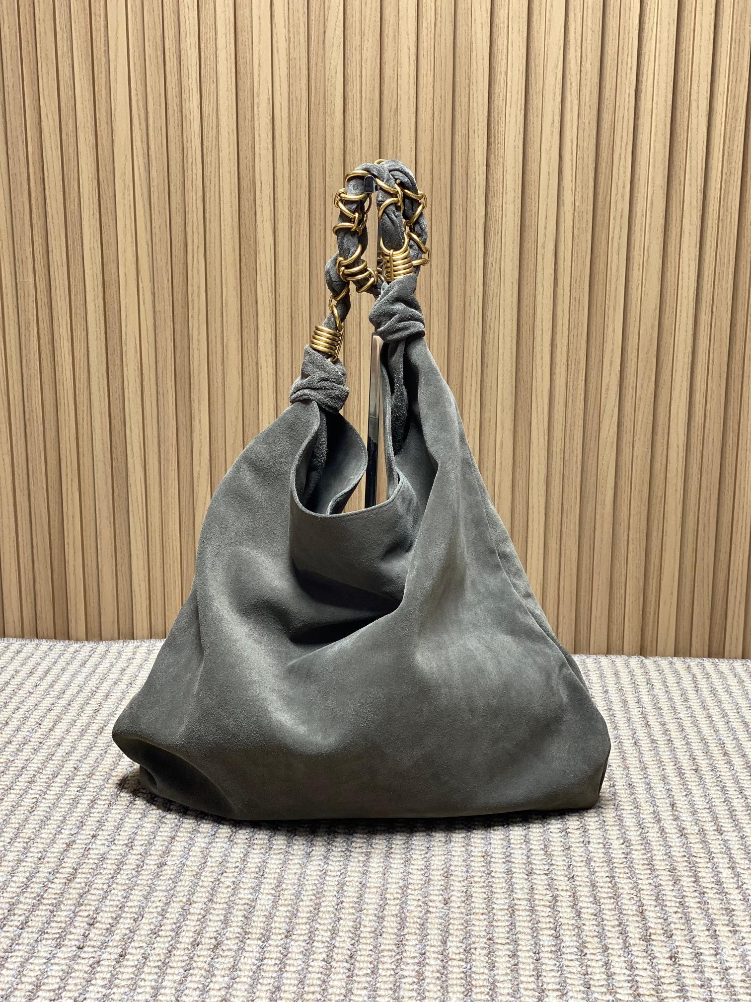 YSL Style Green Leather Tote Bag style reference detail image 1 from source 770823