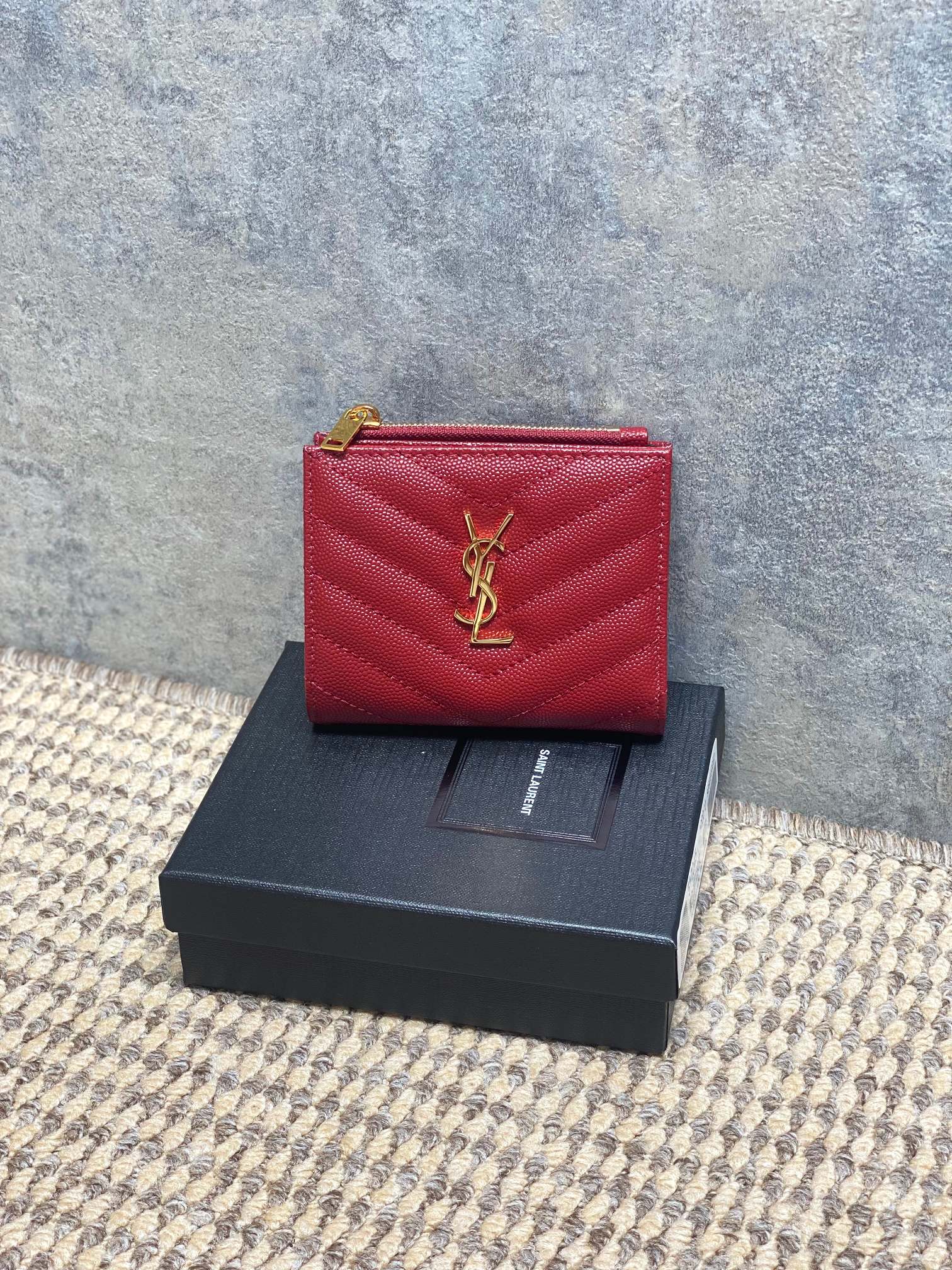 YSL Style Black Wallet Bags detail image 1 from source 770781
