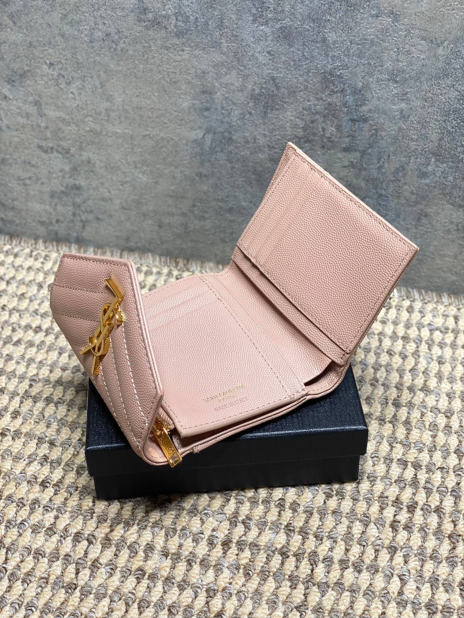 YSL Style Black Leather Wallet Bags detail image 5 from source 770785