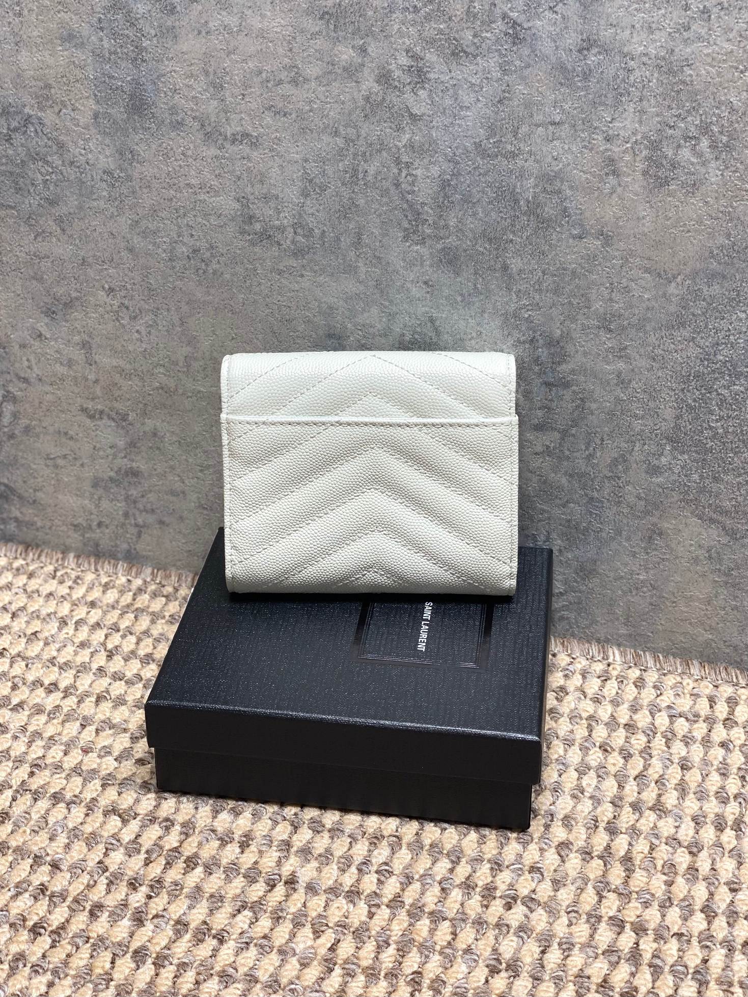 YSL Style Black Leather Wallet Bags detail image 2 from source 770786