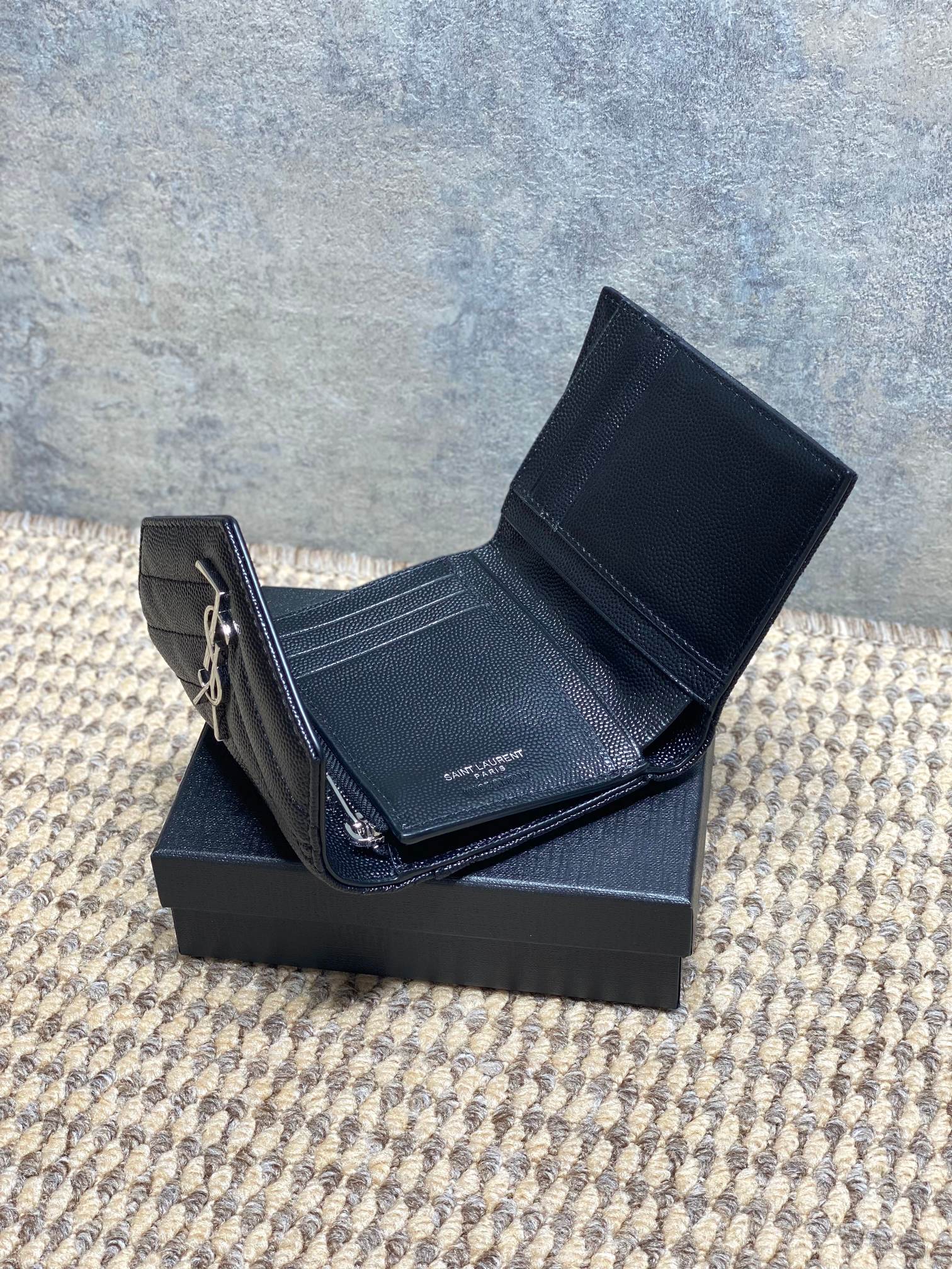 YSL Style Black Leather Wallet Bags detail image 5 from source 770789