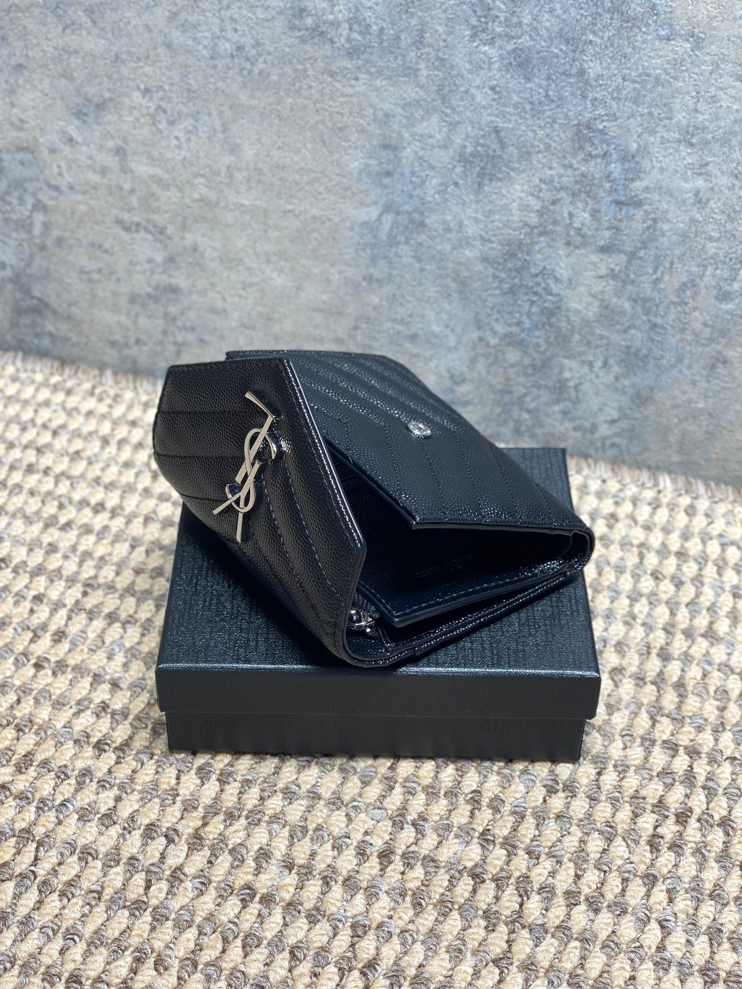 YSL Style Black Leather Wallet Bags detail image 7 from source 770789