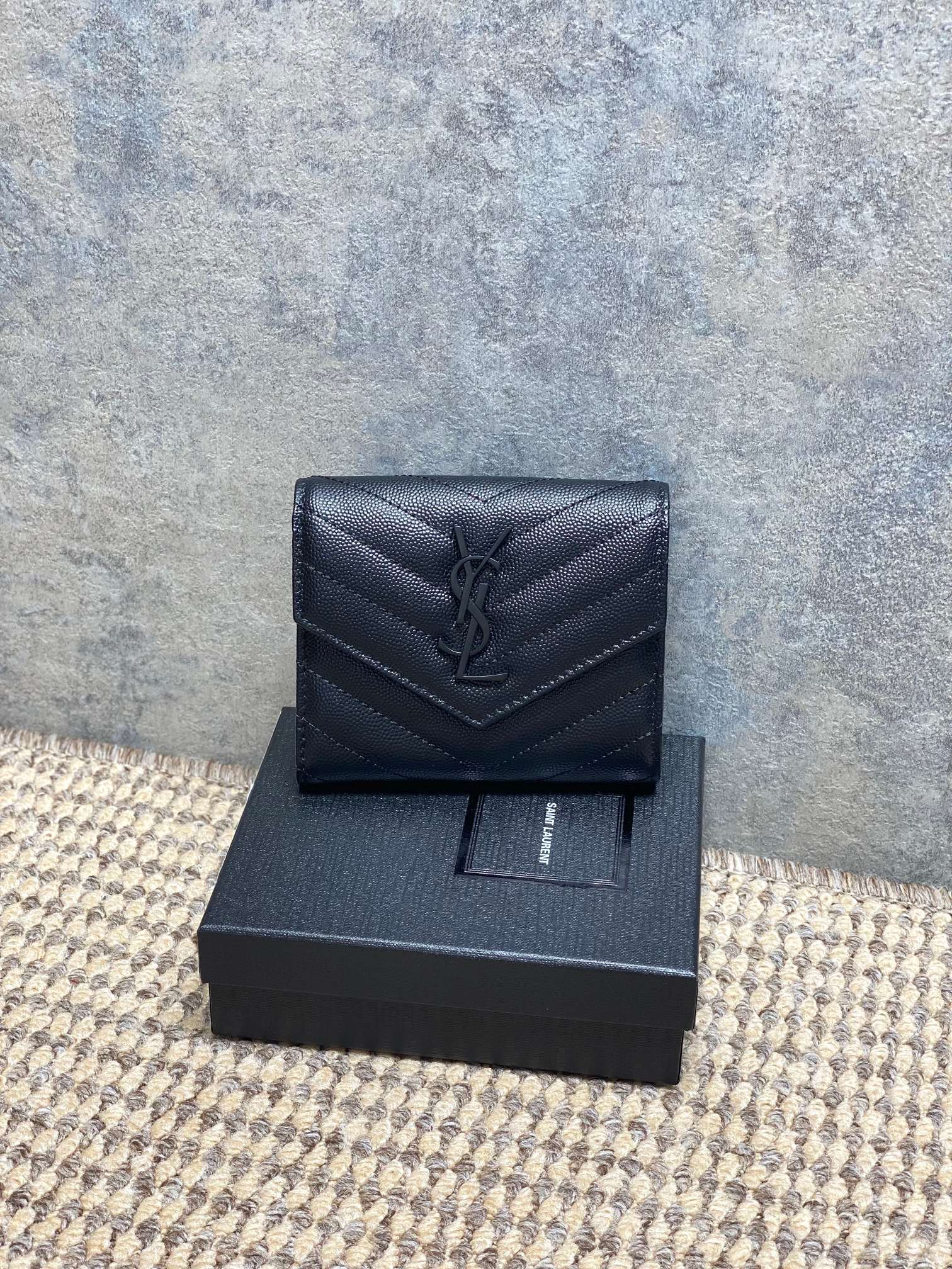 YSL Style Black Leather Wallet Bags detail image 1 from source 770790