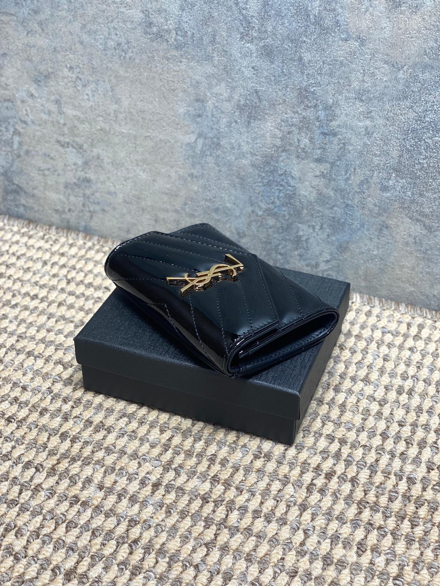 YSL Style Leather Card Holder Bags detail image 5 from source 770802