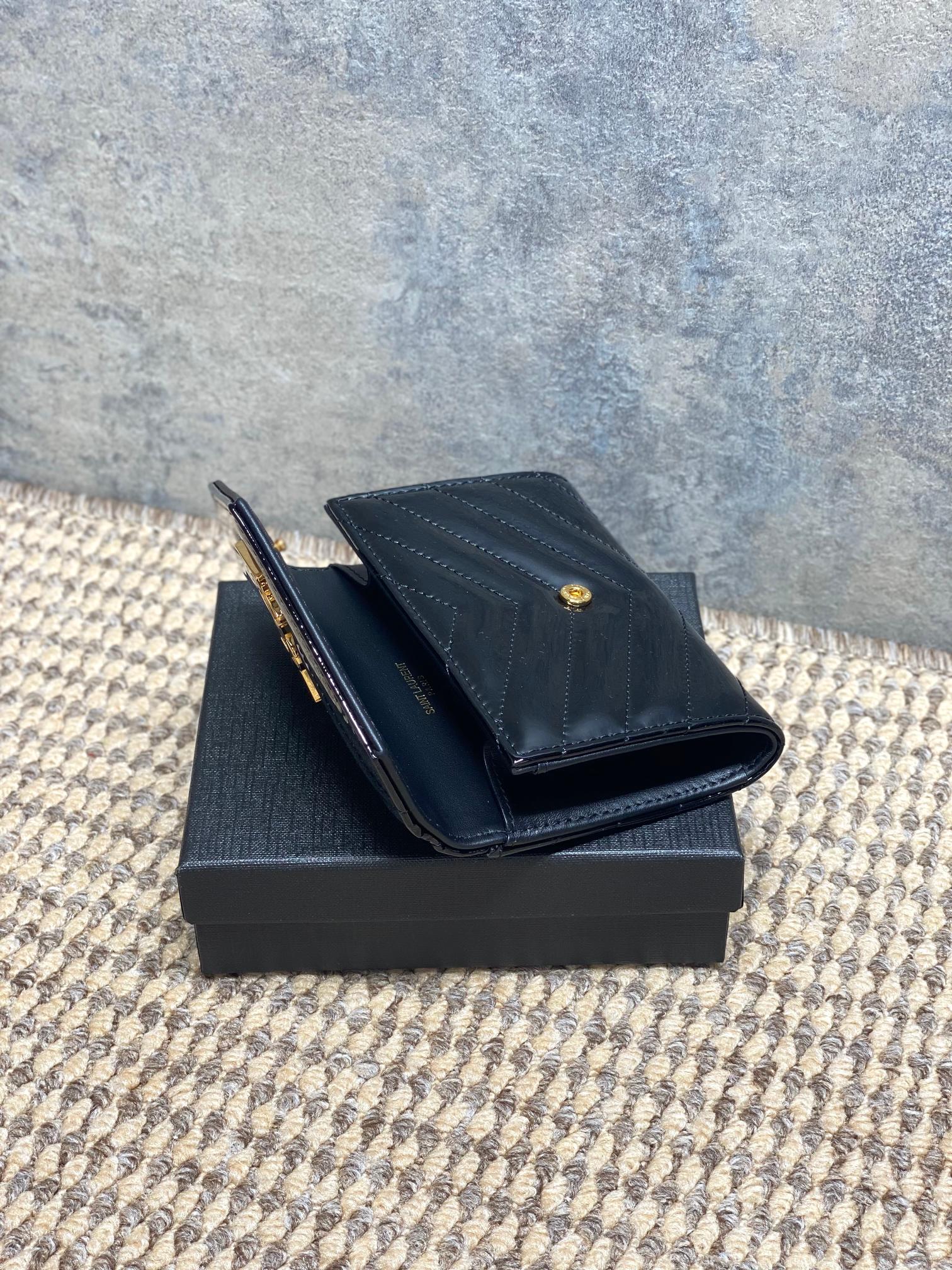 YSL Style Leather Card Holder Bags detail image 6 from source 770802