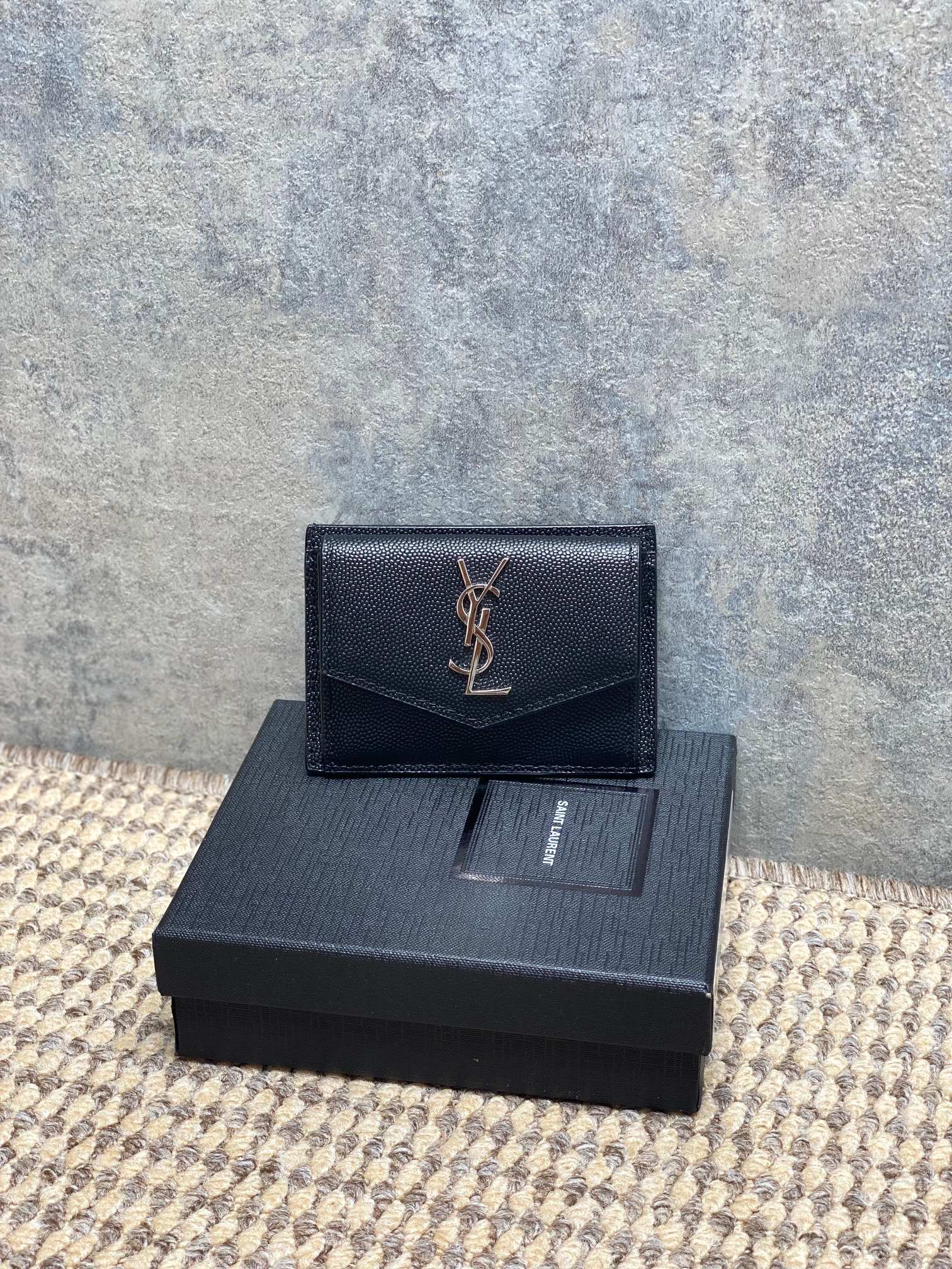 YSL Style Leather Card Holder Bags detail image 1 from source 770805