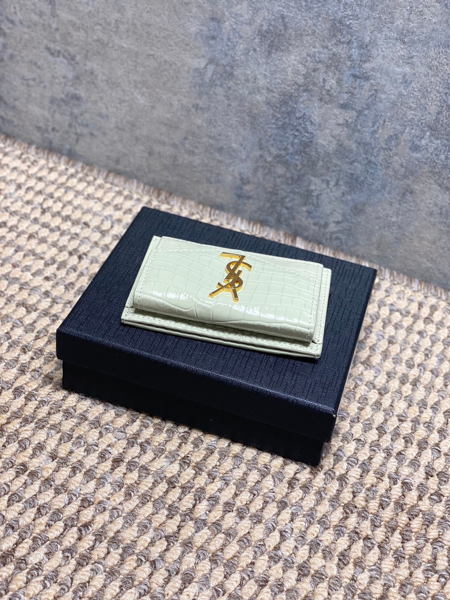 YSL Style Leather Card Holder Bags detail image 4 from source 770807