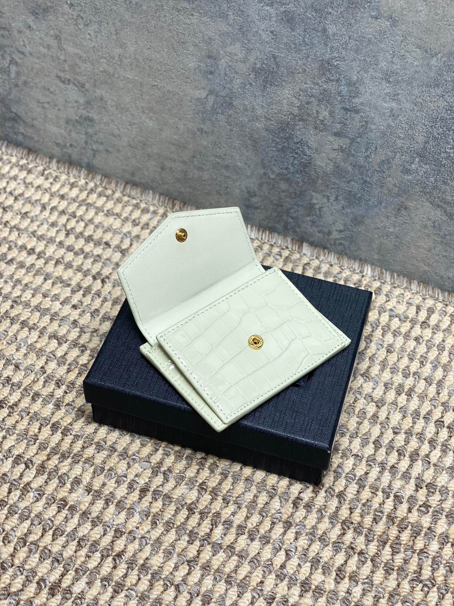 YSL Style Leather Card Holder Bags detail image 6 from source 770807