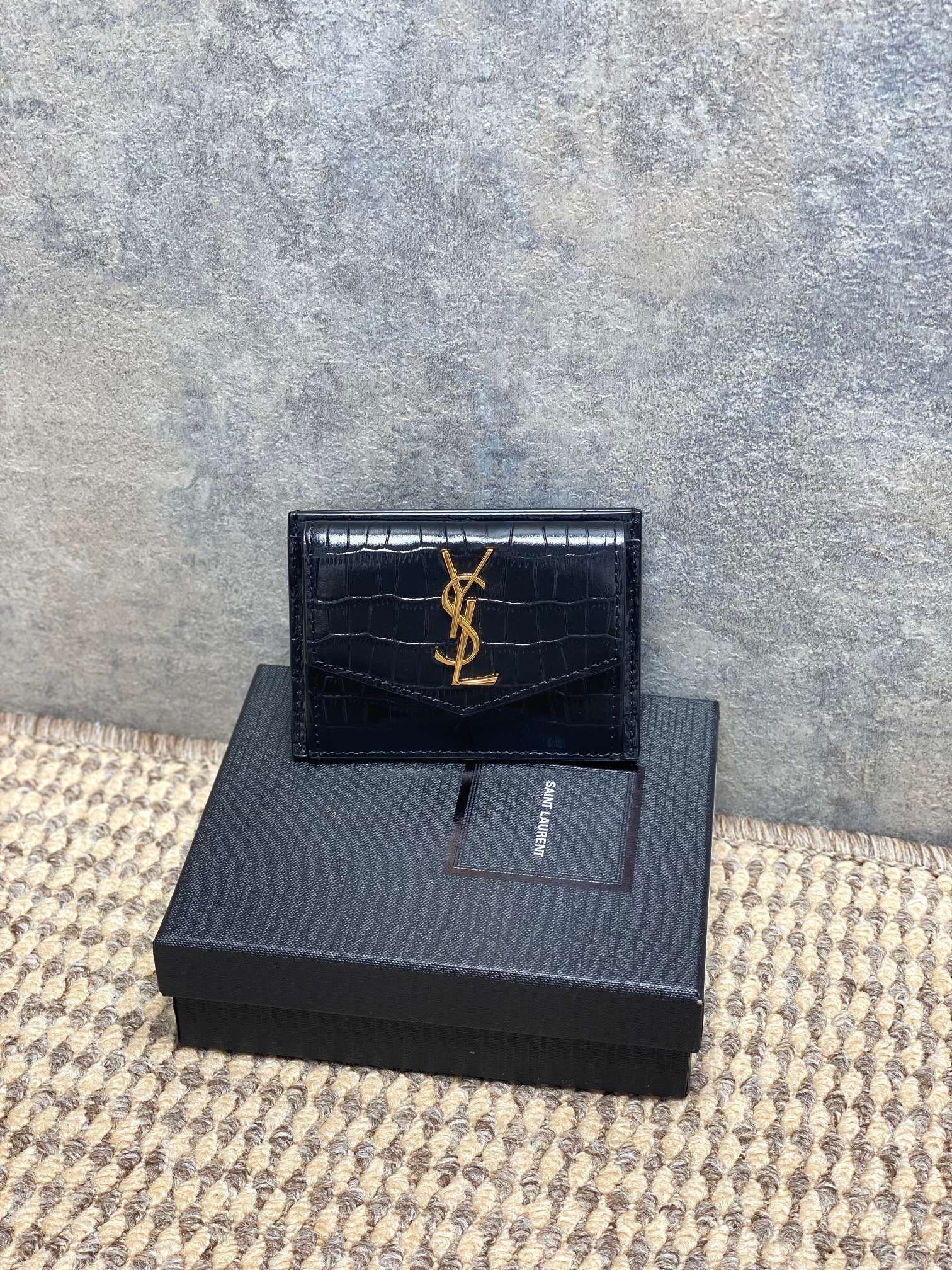 YSL Style Leather Card Holder Bags detail image 1 from source 770808