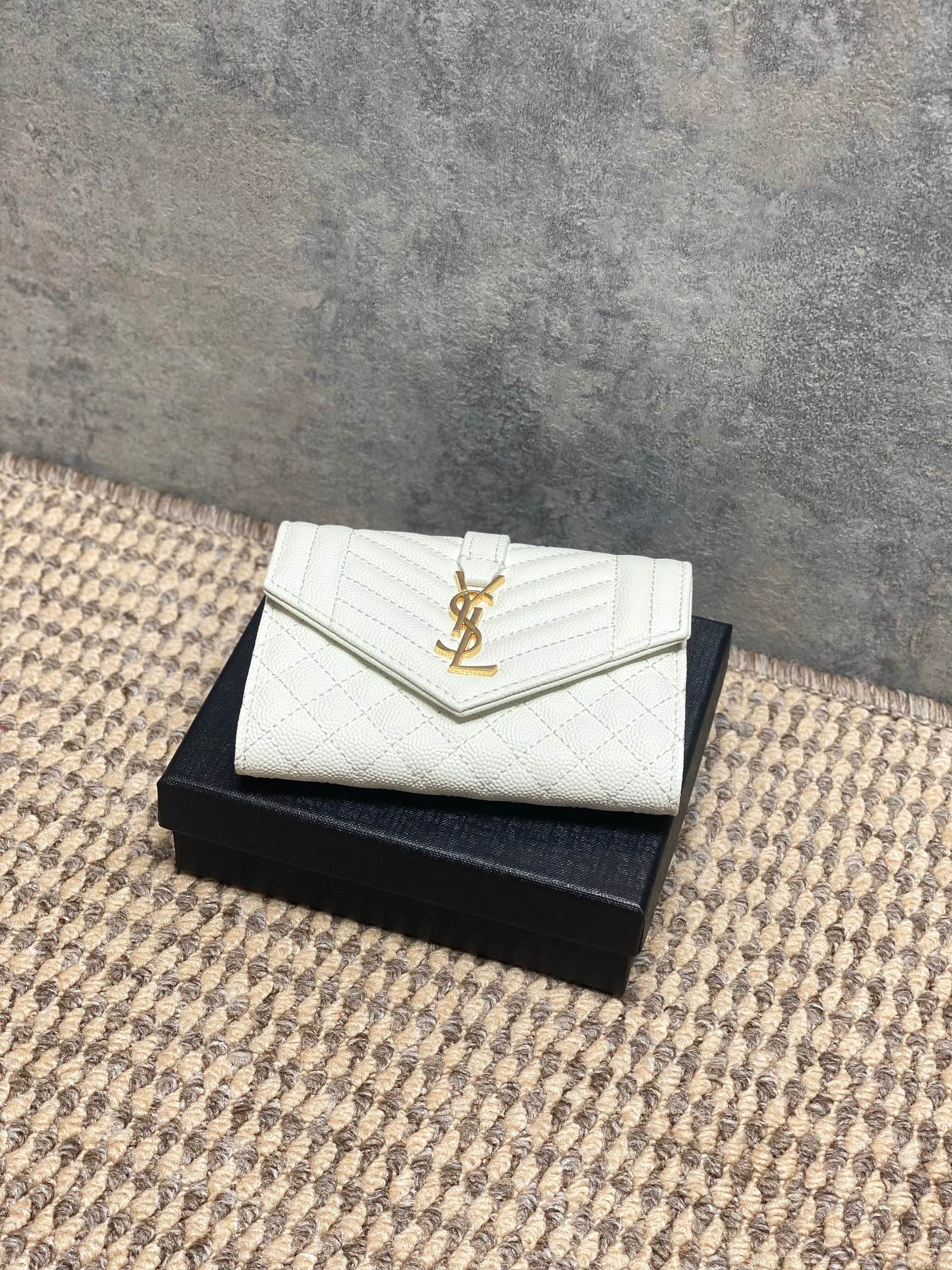 YSL Style Leather Card Holder Bags detail image 3 from source 770810