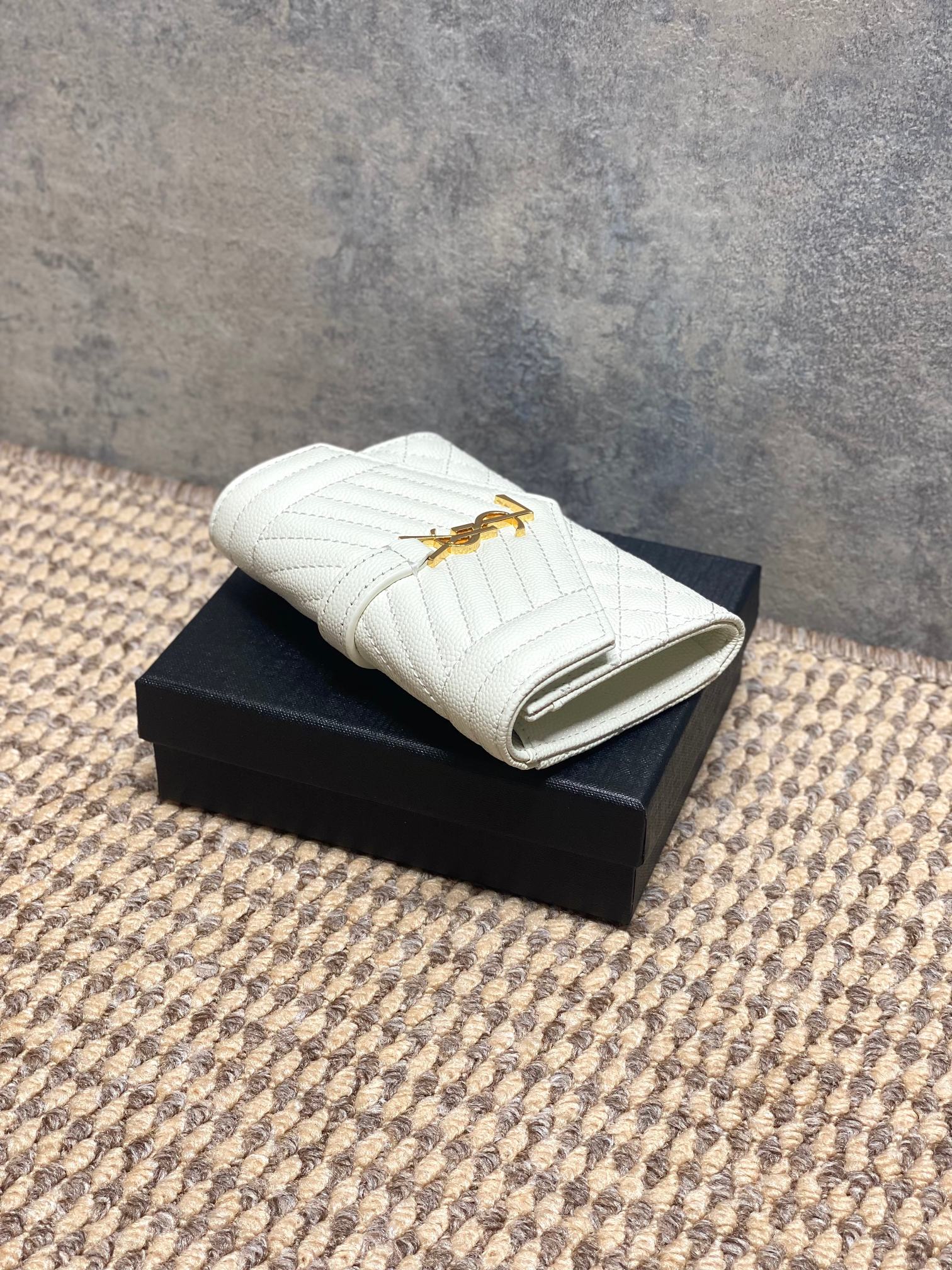 YSL Style Leather Card Holder Bags detail image 5 from source 770810